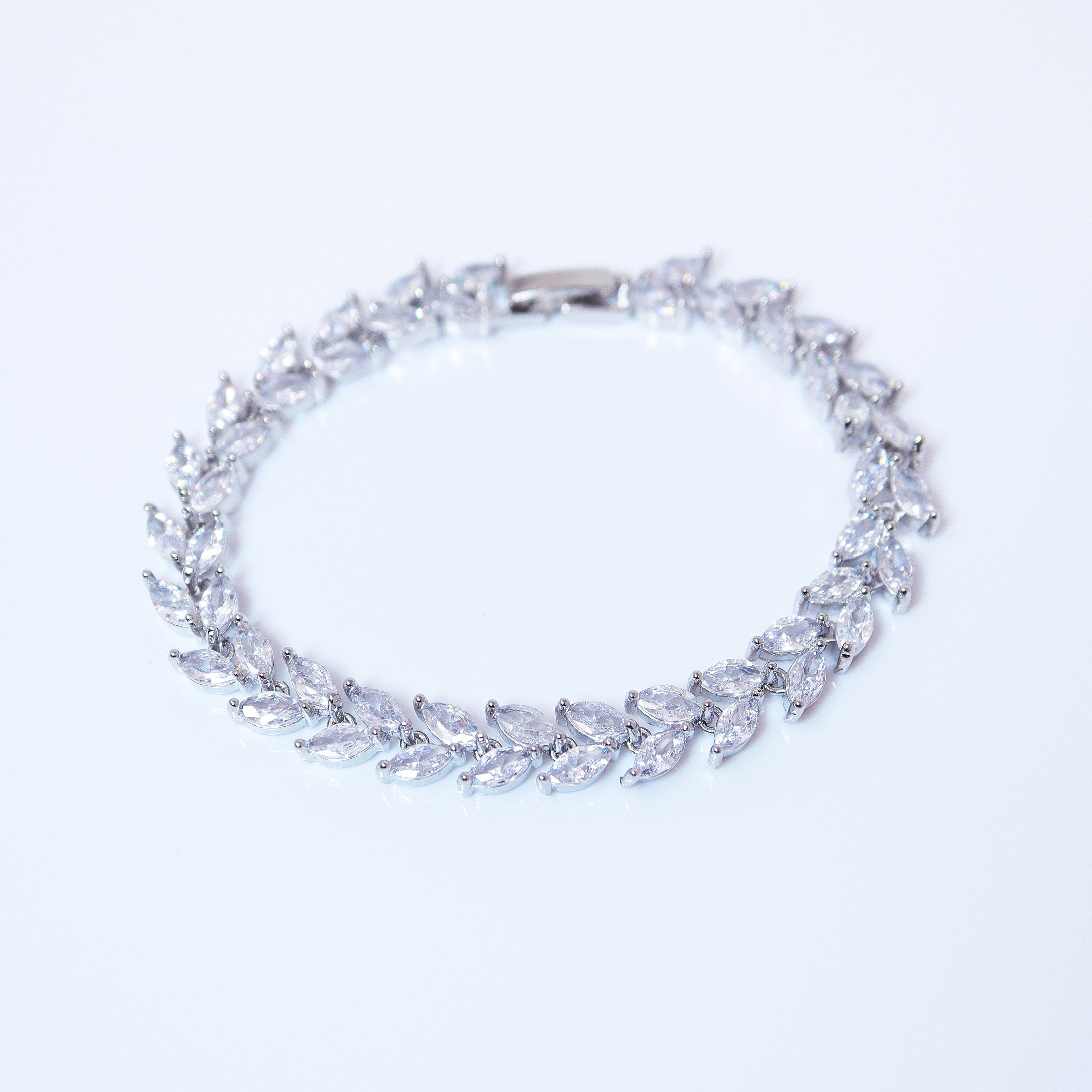 Crystal, Diamond Wine Leaves Wedding Bracelet, Bridal Bracelet, cz Bracelet, Cubic Zirconia Bracelet, Bridal jewelry, Wedding Accessories