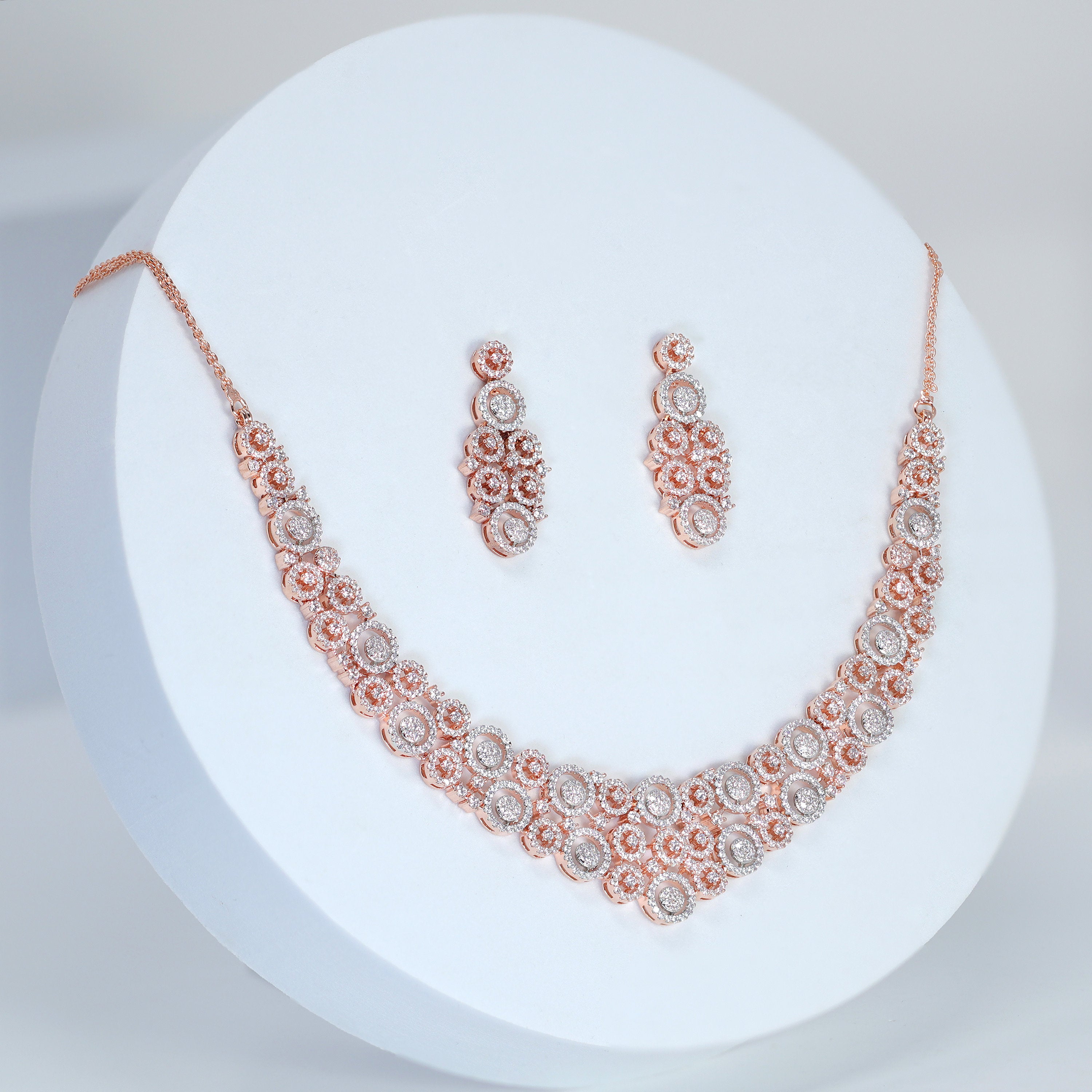 Cz Bridal V shaped Elegance Chocker Necklace Set , Long Bridal Jewelry, Bridal Necklace, Statement Necklace Cz Necklace Set.