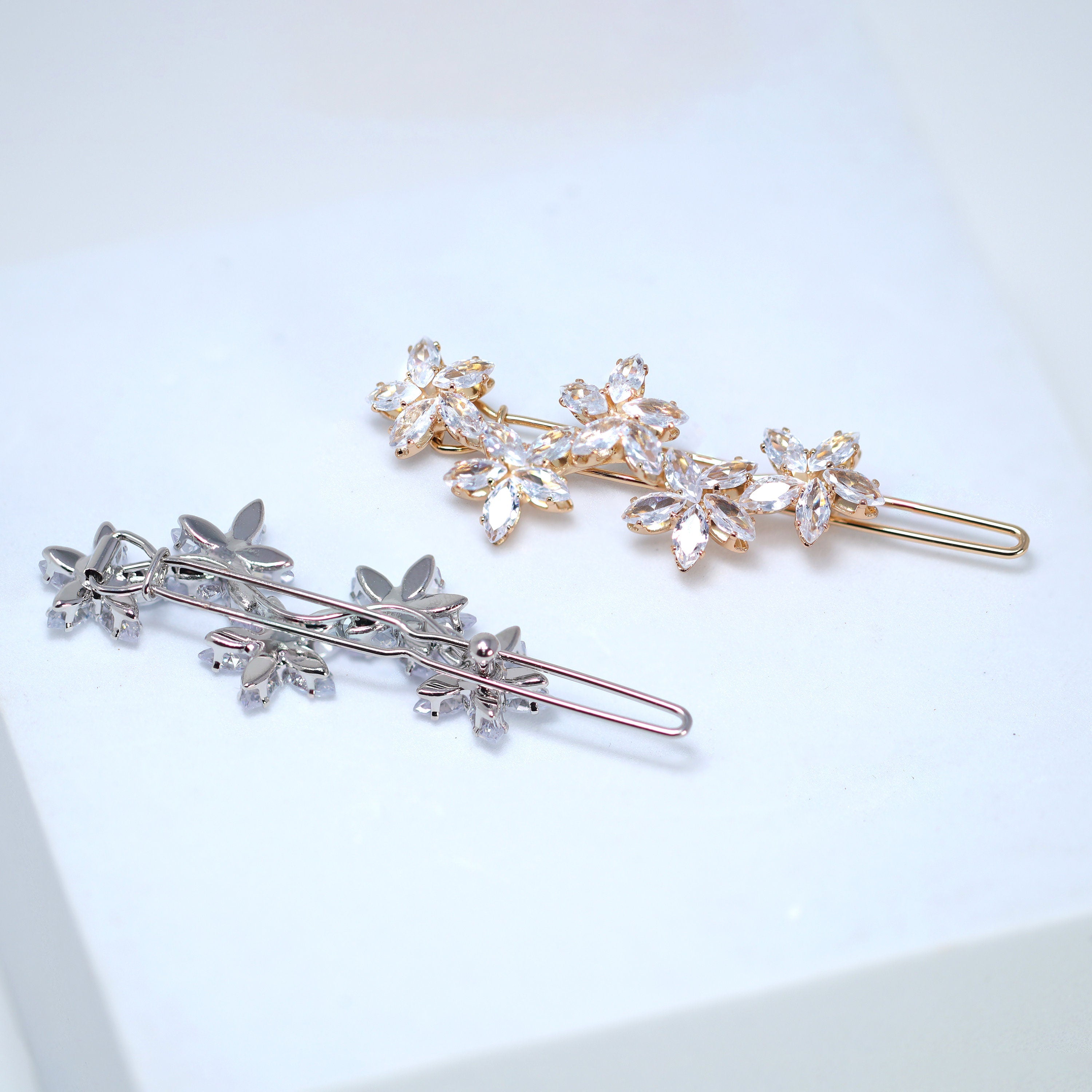 Dainty Shooting Star CZ Hair Clip, Bridal Hair Accessories, Bridesmaid Gift, Wedding Hair Accessory, Bridal Peach Hair Clip
