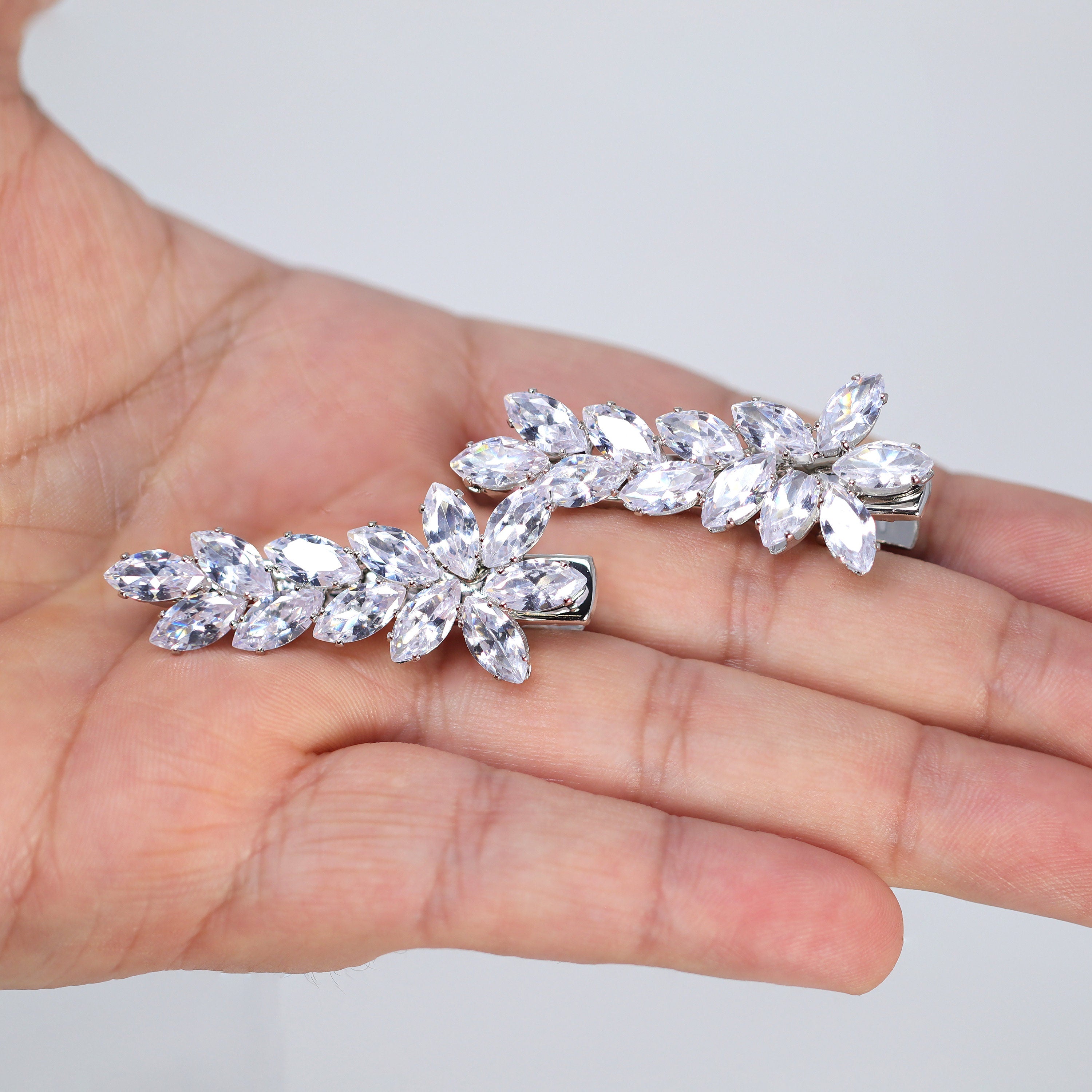 Set Of 2 Flower Leaf Bridal Hair Clip, Bridesmaid Gift, Wedding Hair Accessory.