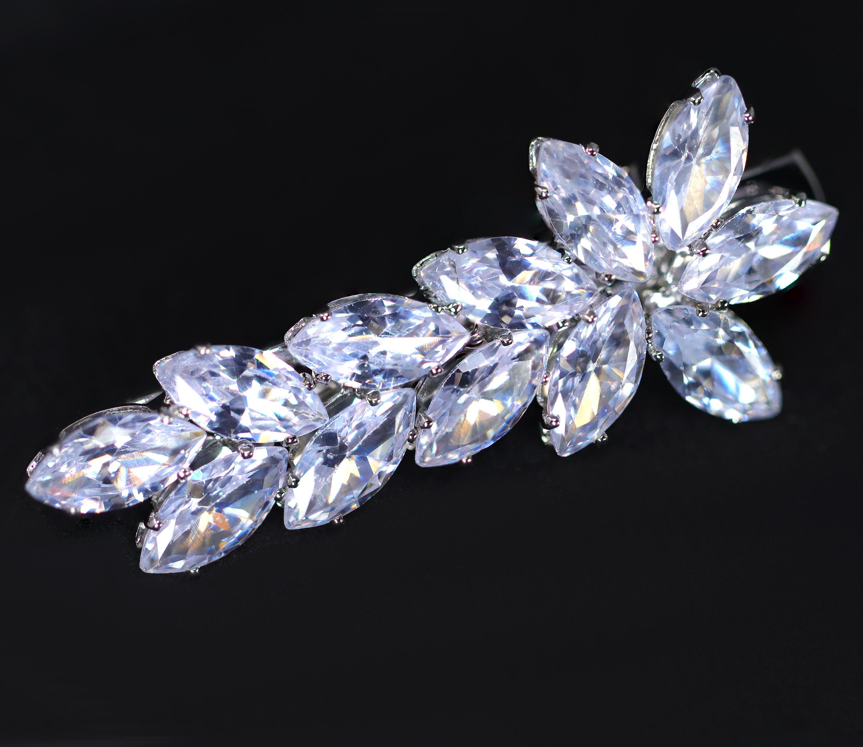 Set Of 2 Flower Leaf Bridal Hair Clip, Bridesmaid Gift, Wedding Hair Accessory.