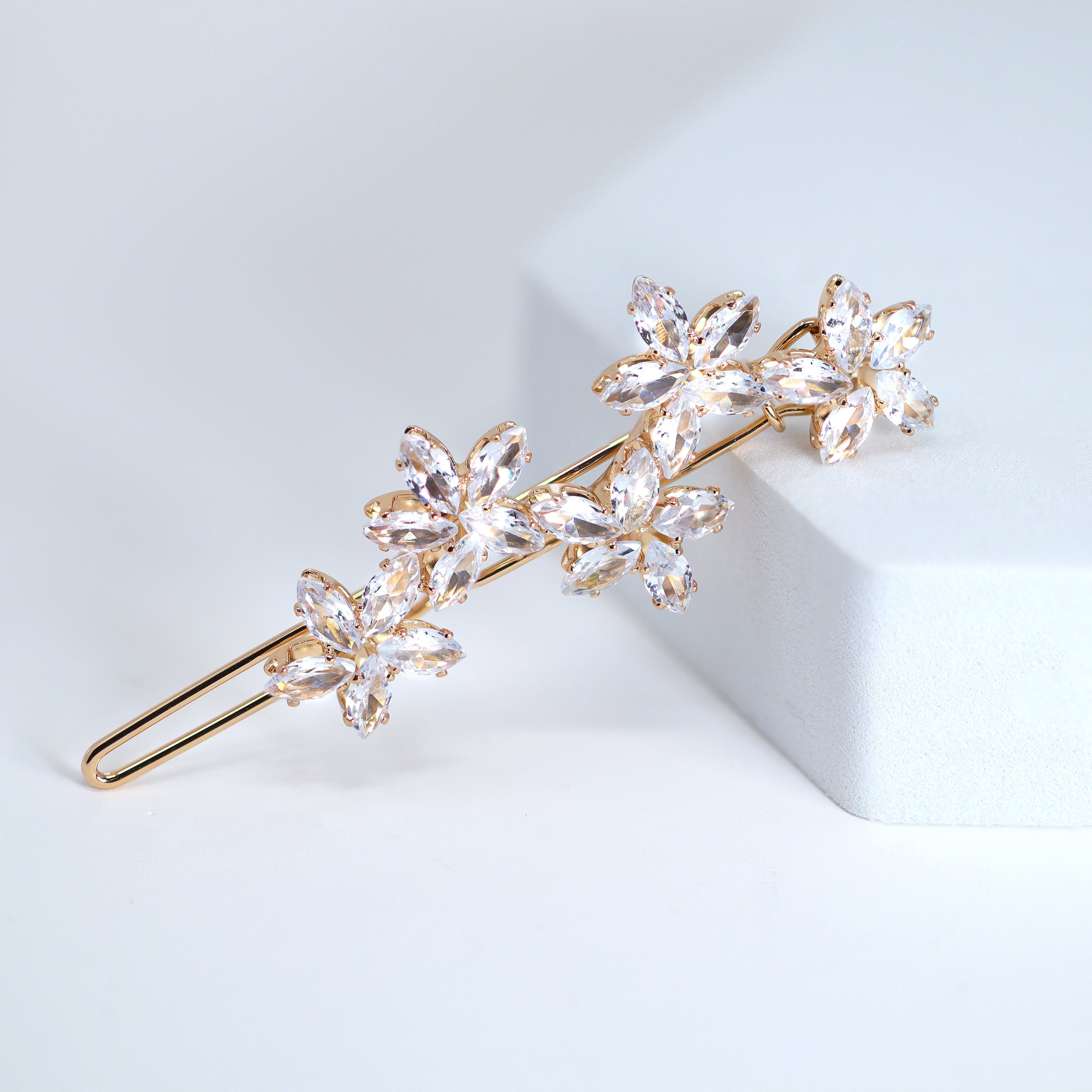 Dainty Shooting Star CZ Hair Clip, Bridal Hair Accessories, Bridesmaid Gift, Wedding Hair Accessory, Bridal Peach Hair Clip