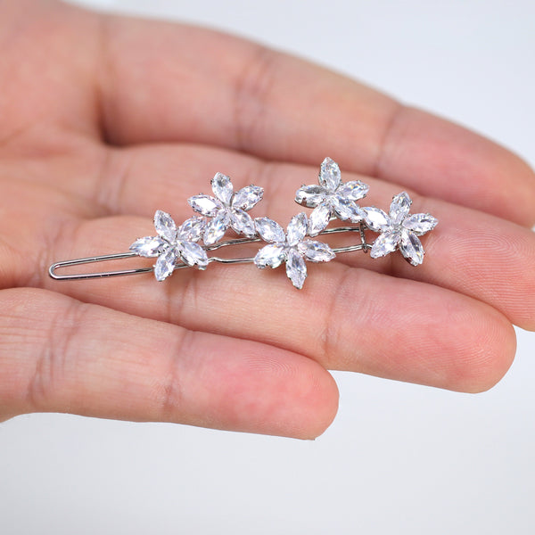 Dainty Shooting Star CZ Hair Clip, Bridal Hair Accessories  display picture 1