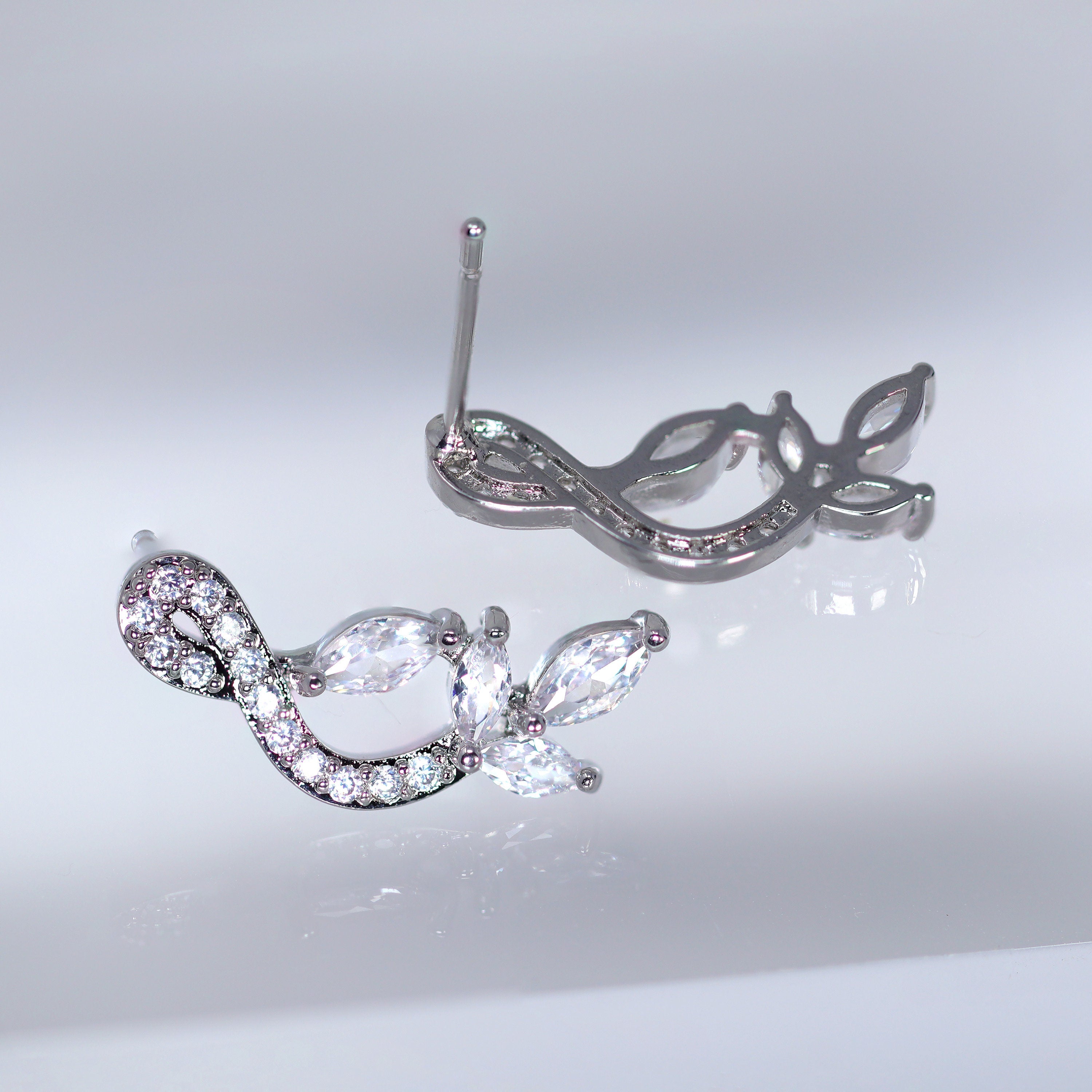 Dainty Dancing Leaves Drop V Necklace Set, Long Bridal Jewelry, Bridal Earrings And Necklace, Statement Earrings Cz Necklace Set.
