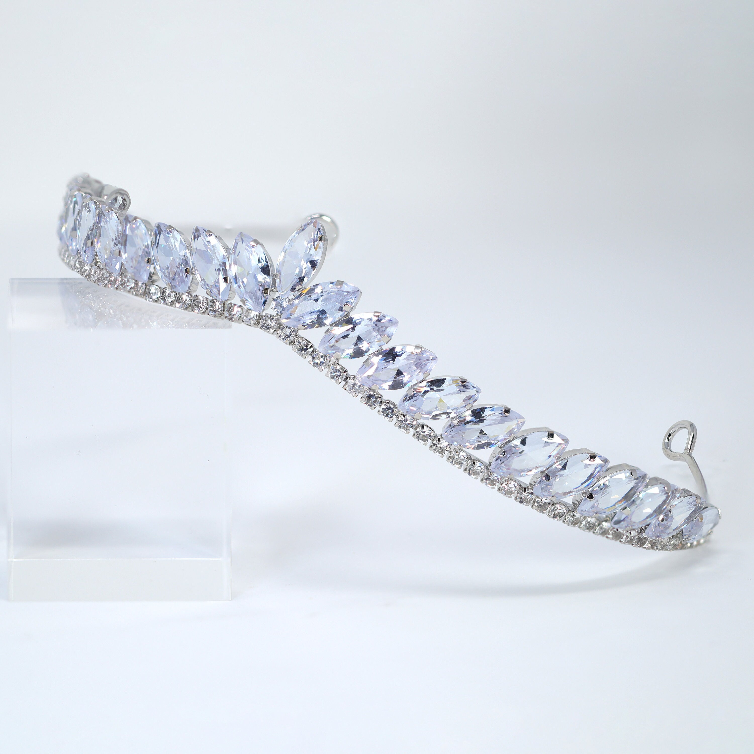 Swarovski wedding Dainty Leaves tiara, bridal crown tiara, Leaves wedding tiara, crystal bridal tiara, wedding crown, tiara bride