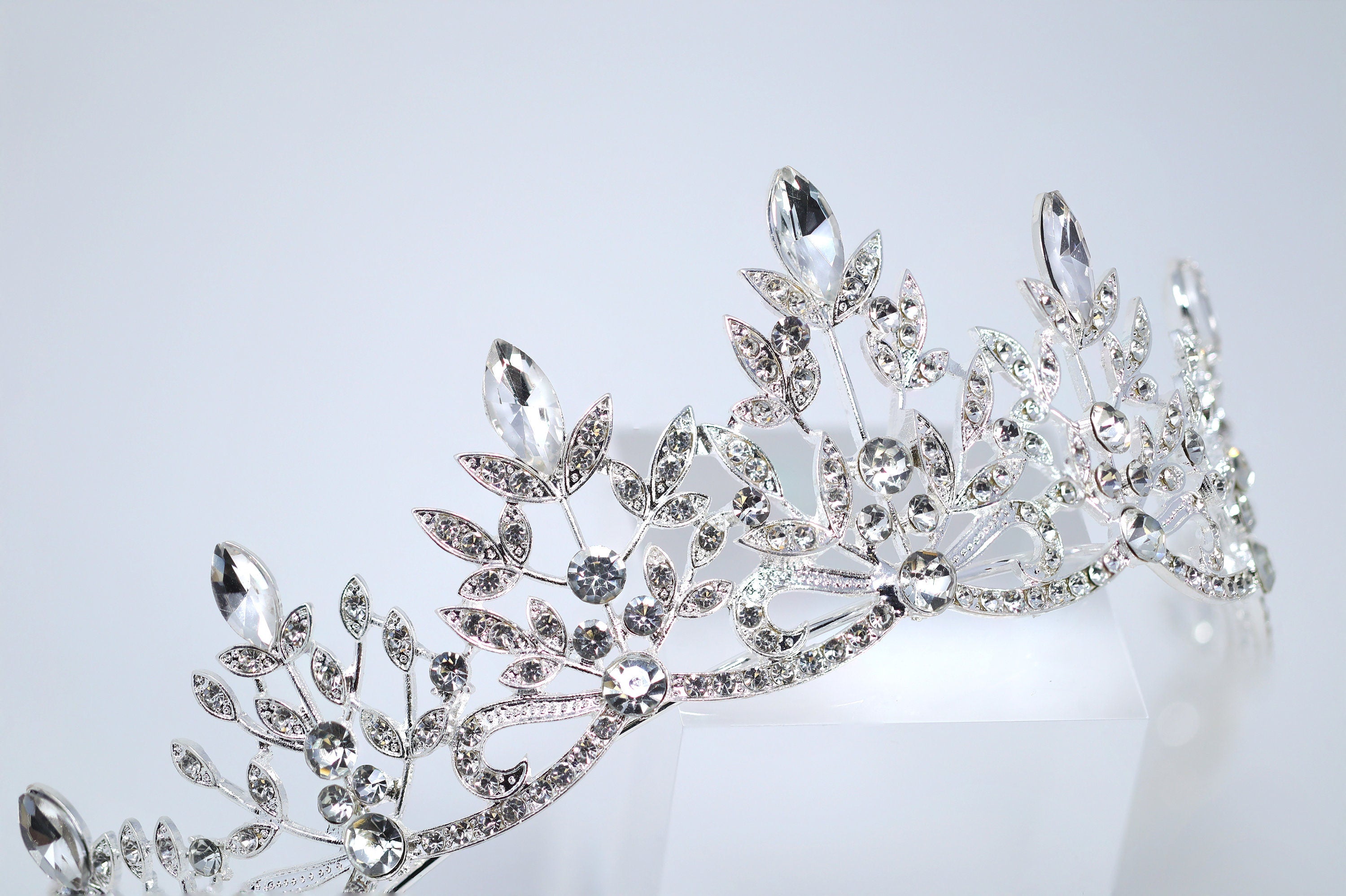 Glittering Grace Rhinestone Queen Tiara , Rhinestone Bridal Crown Tiara, Crystal Wedding Tiara, Crystal Wedding Crown, Tiara Bride