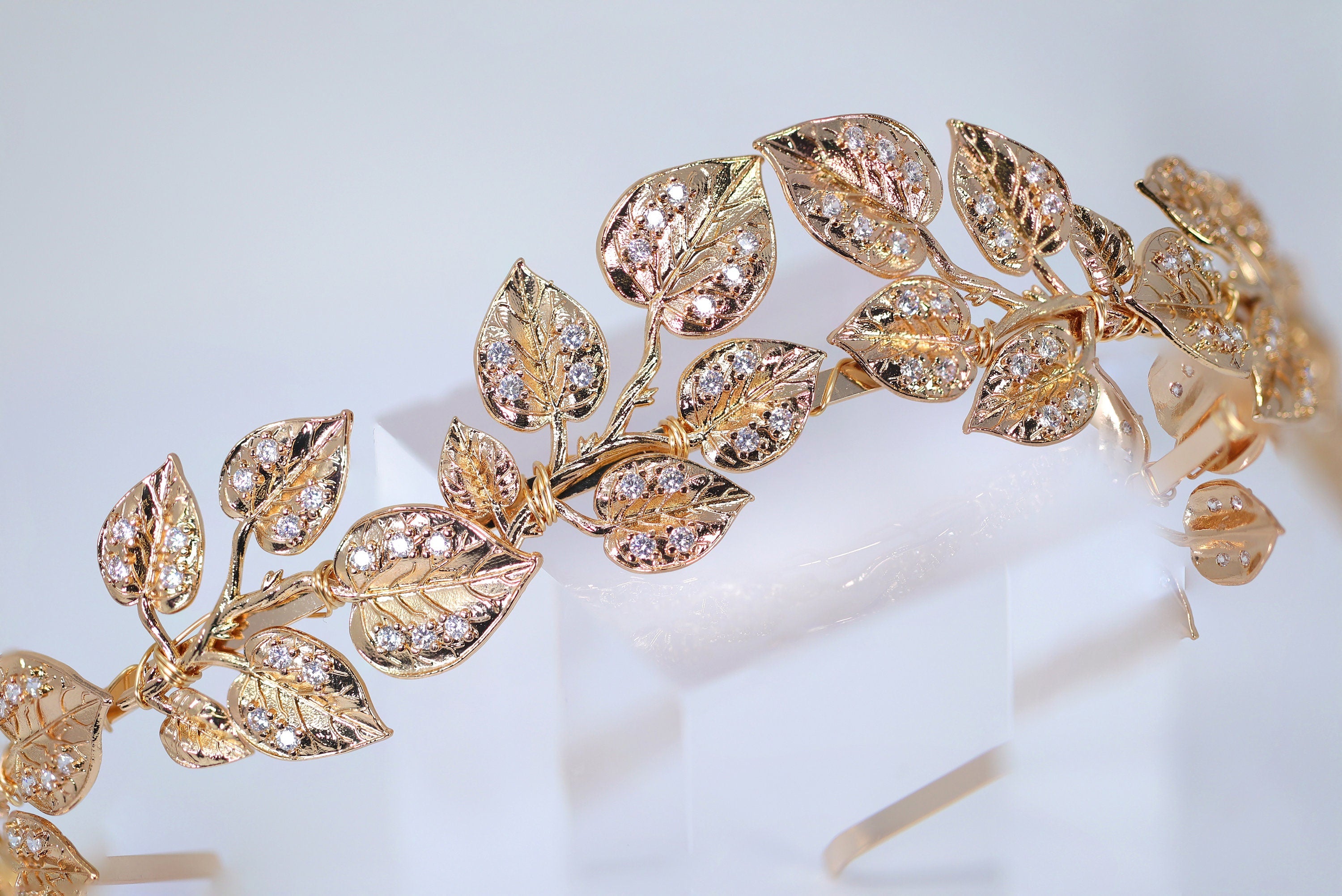 Swarovski Crystal Eternal Rose Vine Leaves Queen Tiara/Headband , Bridal Crown, Wedding Tiara, Pearl Crown.