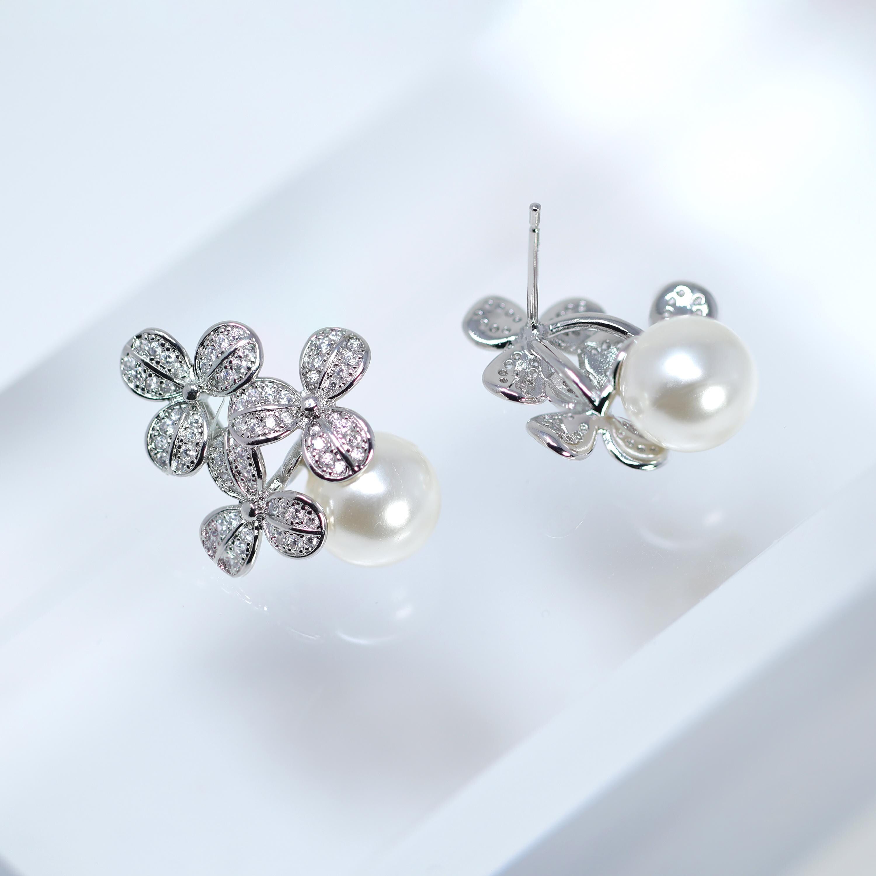Swarovski Flowers In A Pearly Bouquet For Queen Stud Earrings, Bridal Jewelry, Crystal Bridal Earrings, Statement Earrings Cz