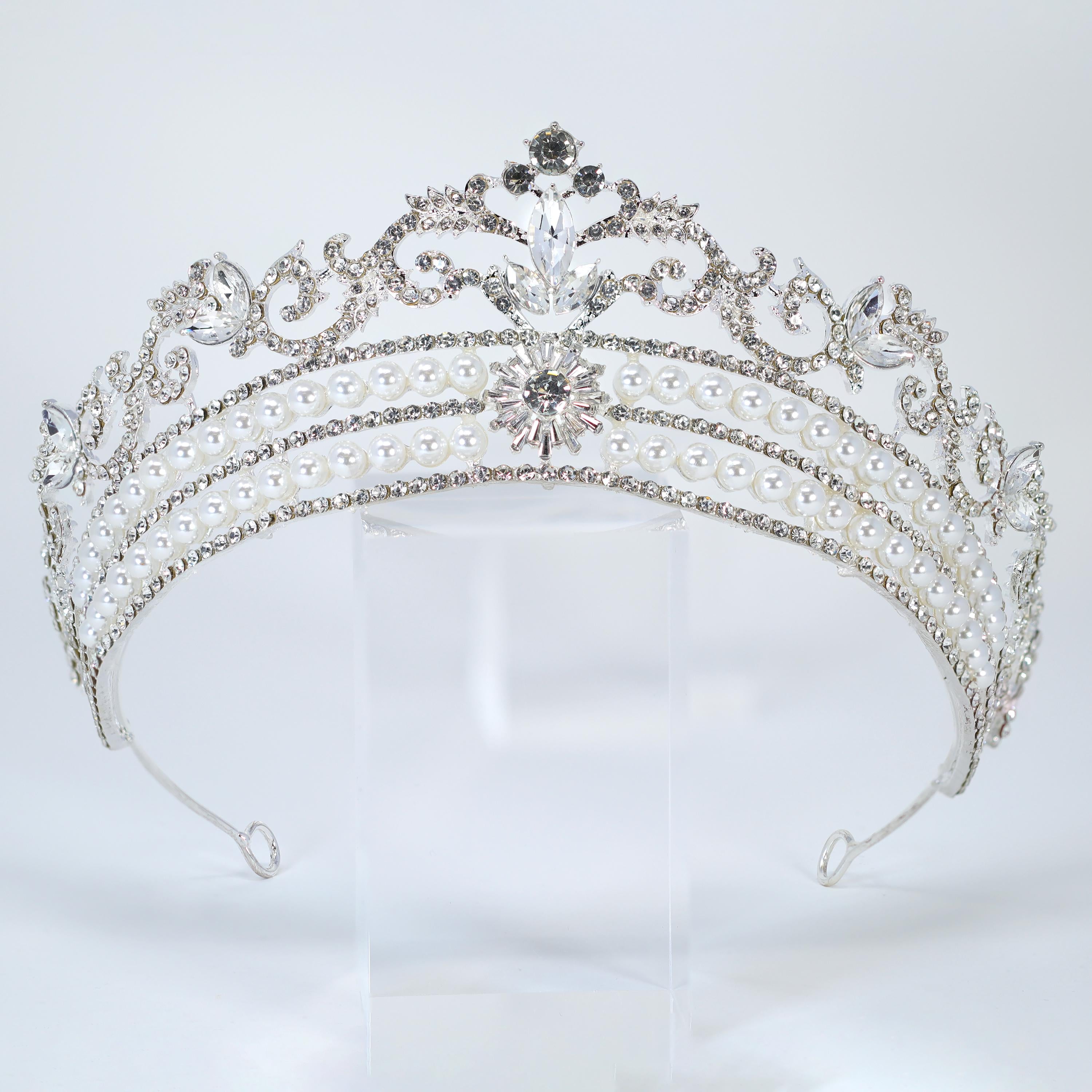 Luxury Swarovski Crystals Pearl Radiance Tiara Floral Leaves Queen Tiara , Bridal Crown, Crystal Wedding, Crystal Wedding Crown, Tiara Bride
