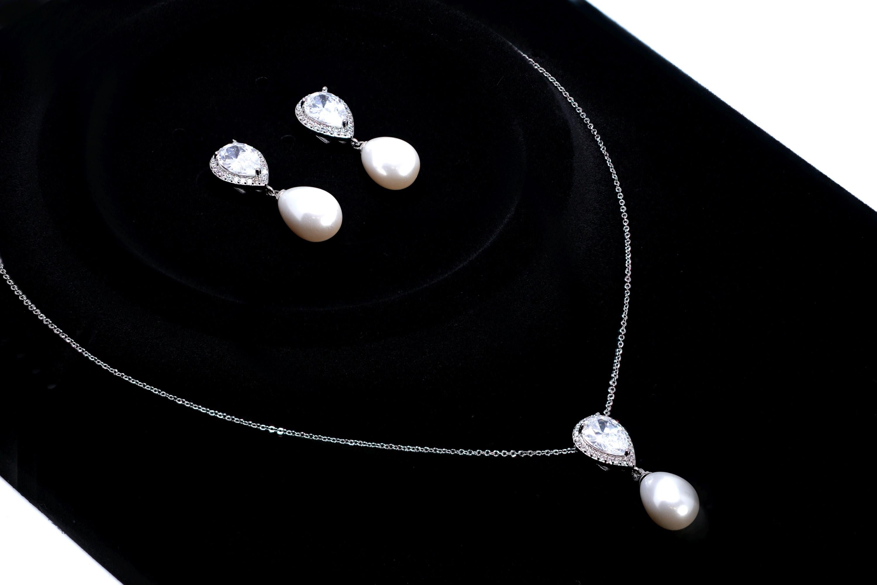 CZ Pearl Drop Necklace Set, Gift For Her, Bridesmaid Gift, Mother Of Bride/Groom Gift, Maid Of Honor Accessories.