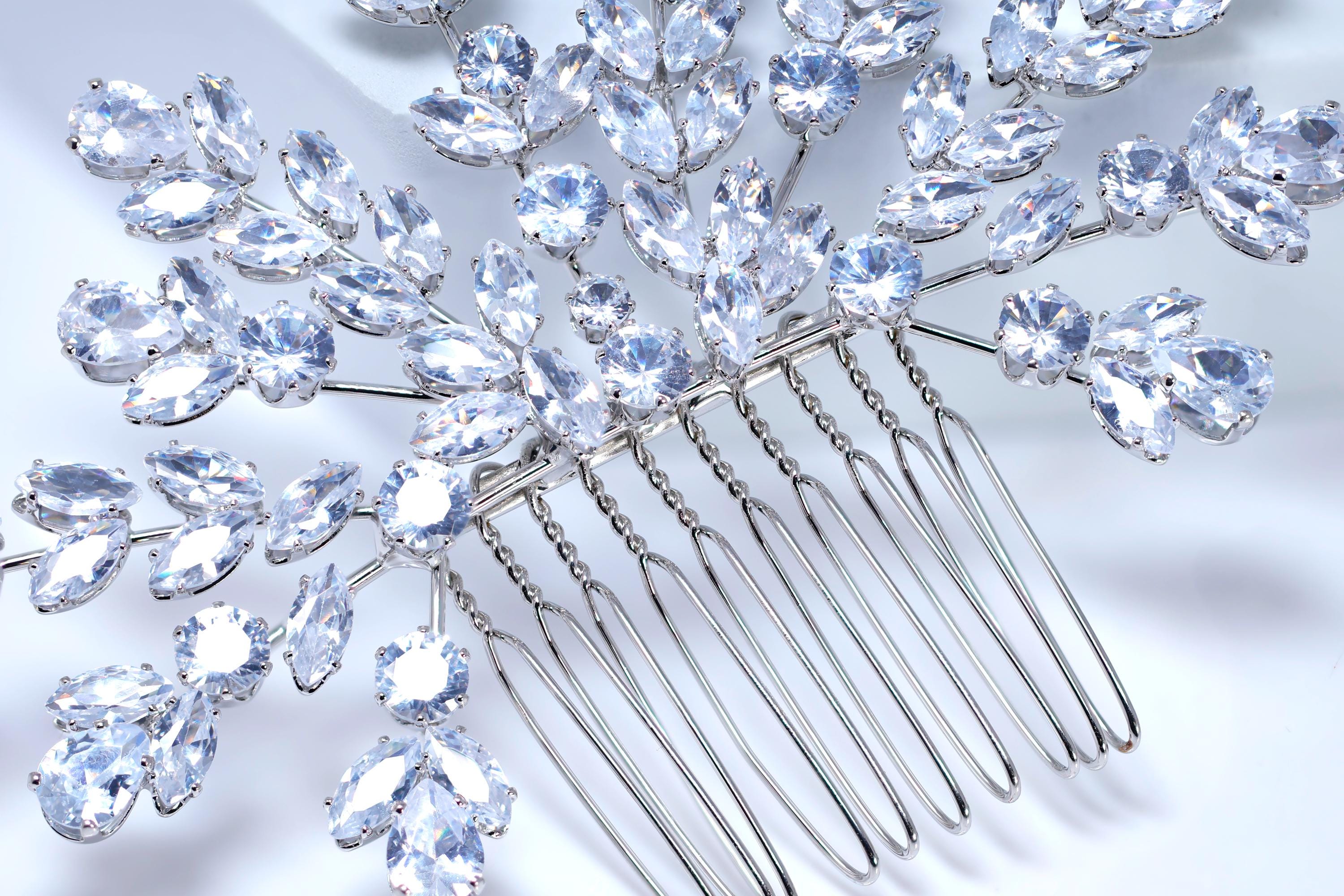 Cubic Zirconia Diamond Veil Of Blossoms Bridal Hair Comb, Bridal Hair Accessories, Wedding Hair Accessory, Bridal Hair Comb.