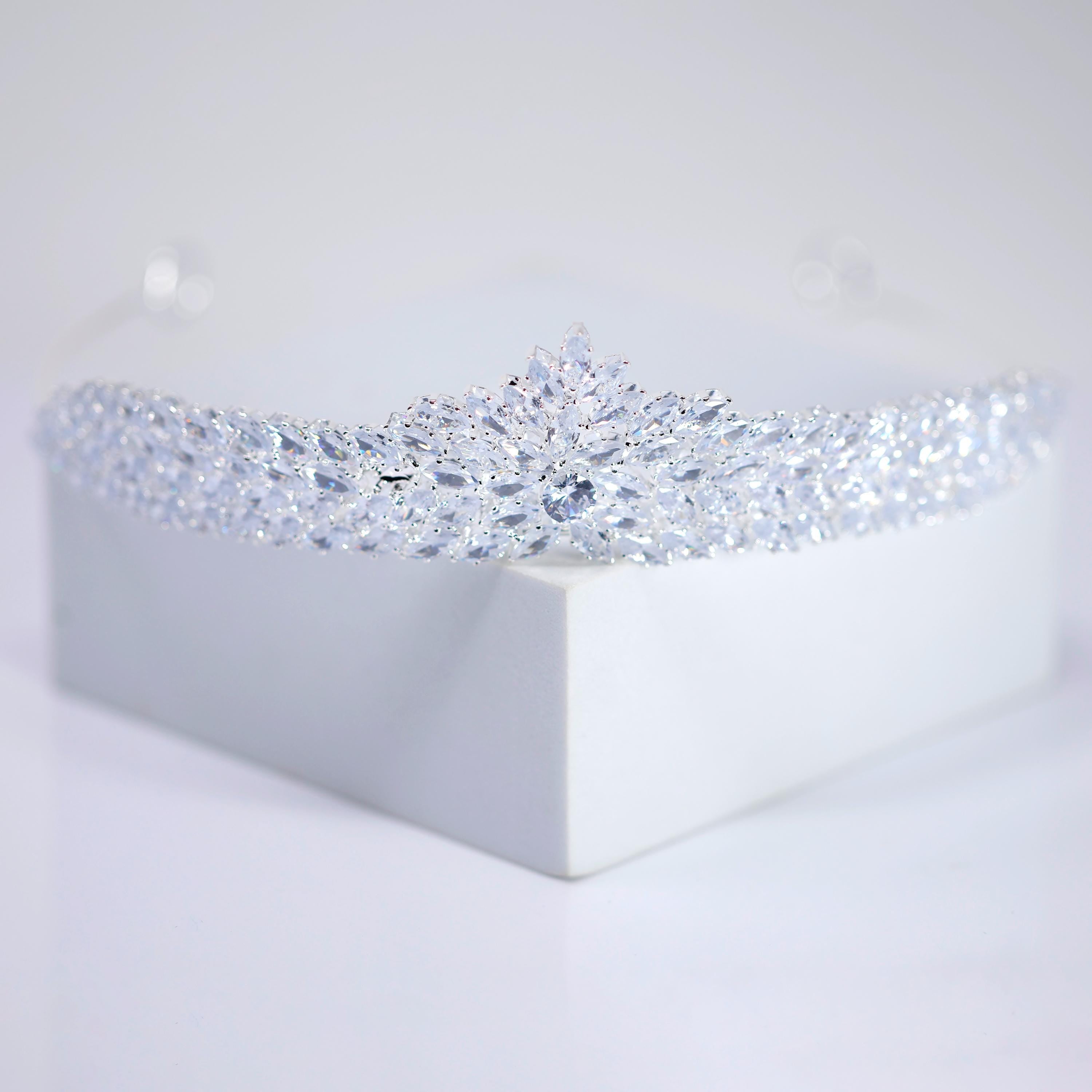 CZ Frosted Fern Marquise Tiara , bridal Crown Tiara, Floral Leaves crystal wedding tiara, Crystal Bride, Wedding Crown