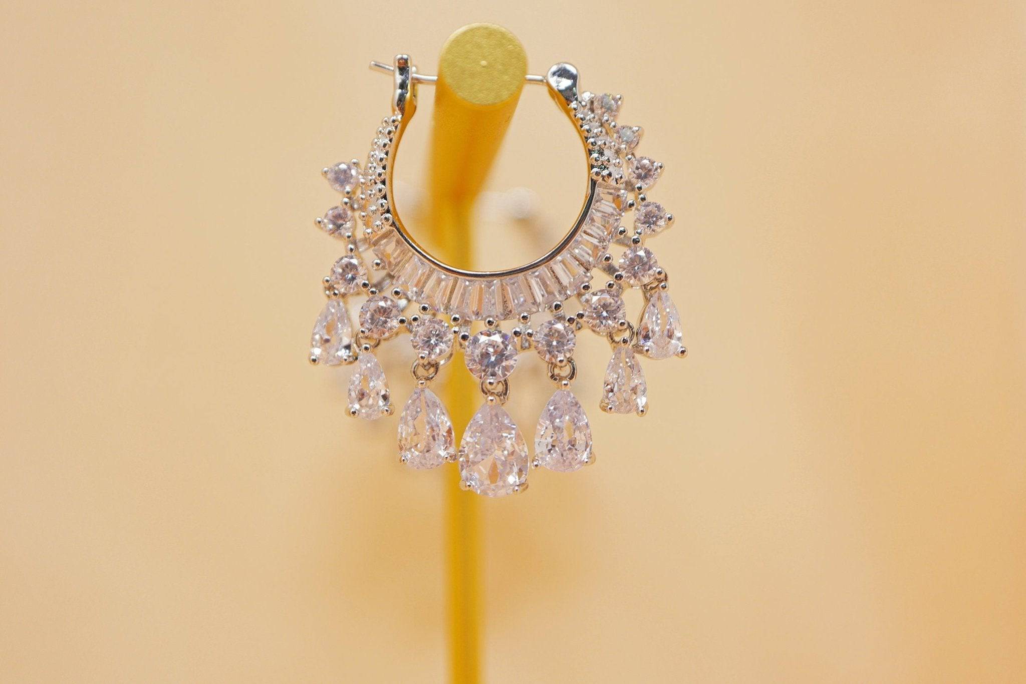 Cubic Zirconia Water Drop Crystal/Diamond Earrings, Long Bridal Jewelry, Bridal Earrings, Crystal Bridal Earrings, Statement Earrings