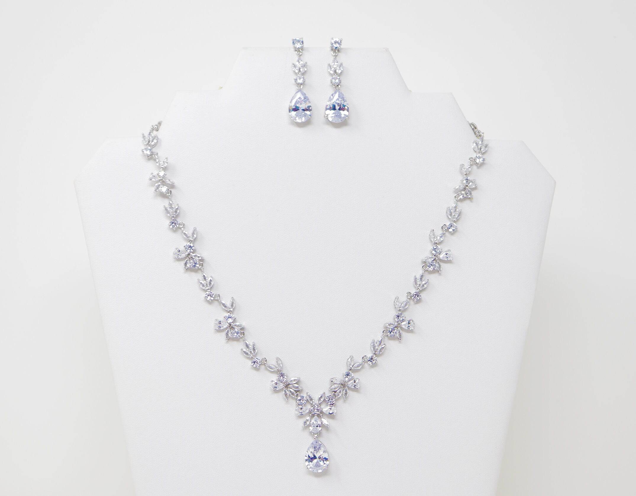 Swarovski Crystal Floral Leaves Diamond/Crystal Necklace, Bridal Necklace Set, Bridal Jewelry, Statement Necklace