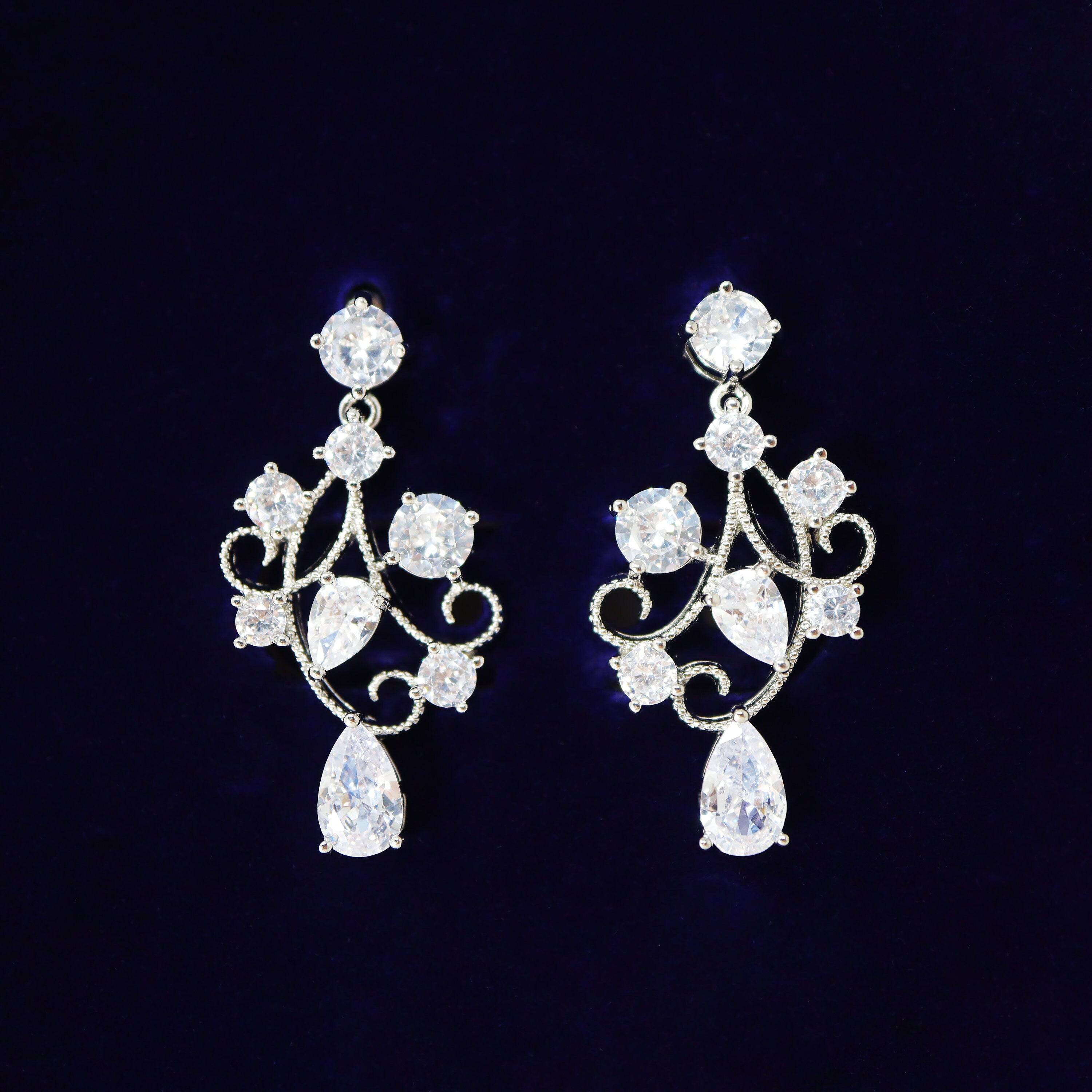 Swarovski Queens V Drop Necklace Set, Long Bridal Jewelry, Bridal Earrings And Necklace, Statement Earrings Cz Necklace Set