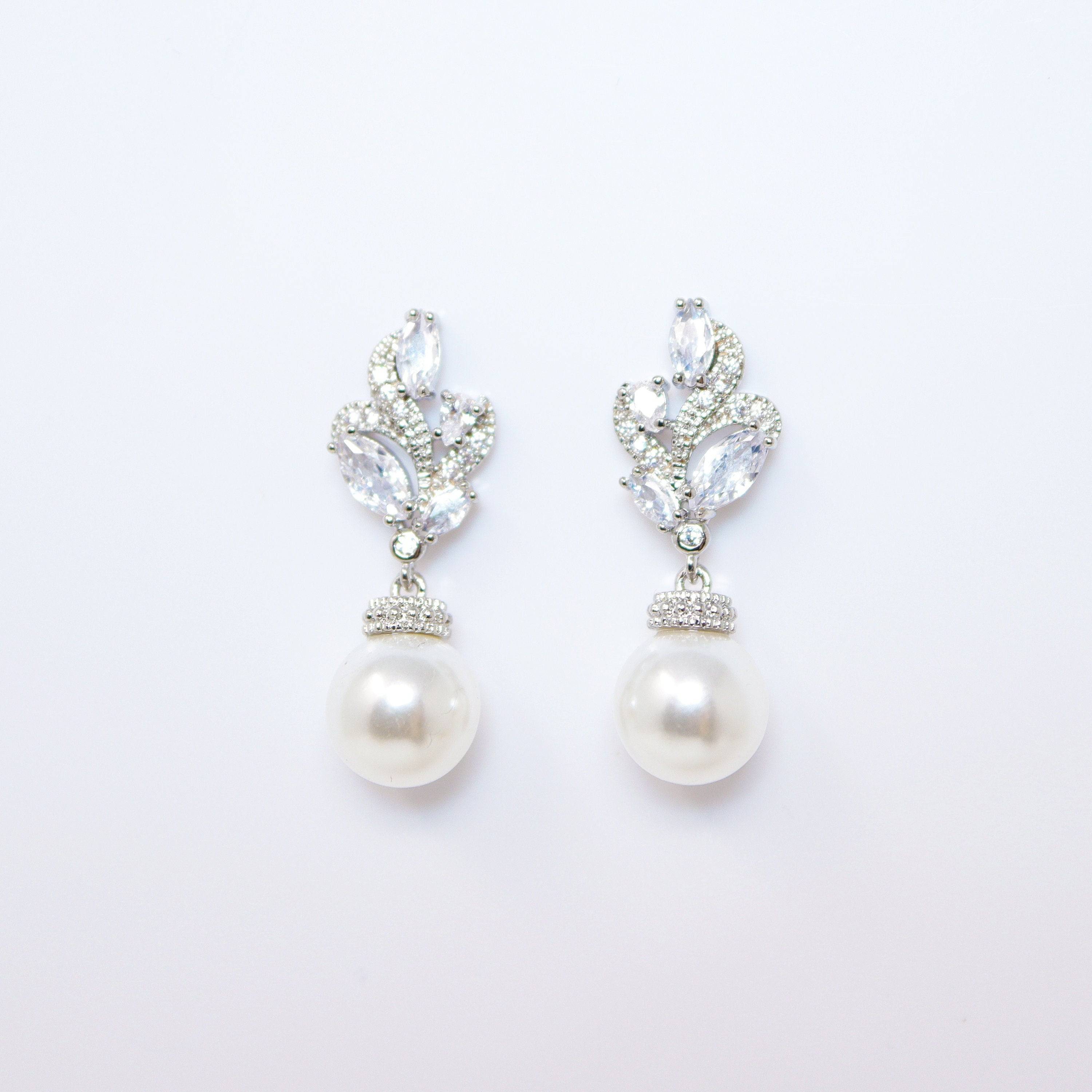 Cubic Zirconia White Pearl drop Dainty stud Earrings, Bridal Jewelry, Bridal Stud Earrings, Crystal Bridal Earrings, Statement Earrings Cz