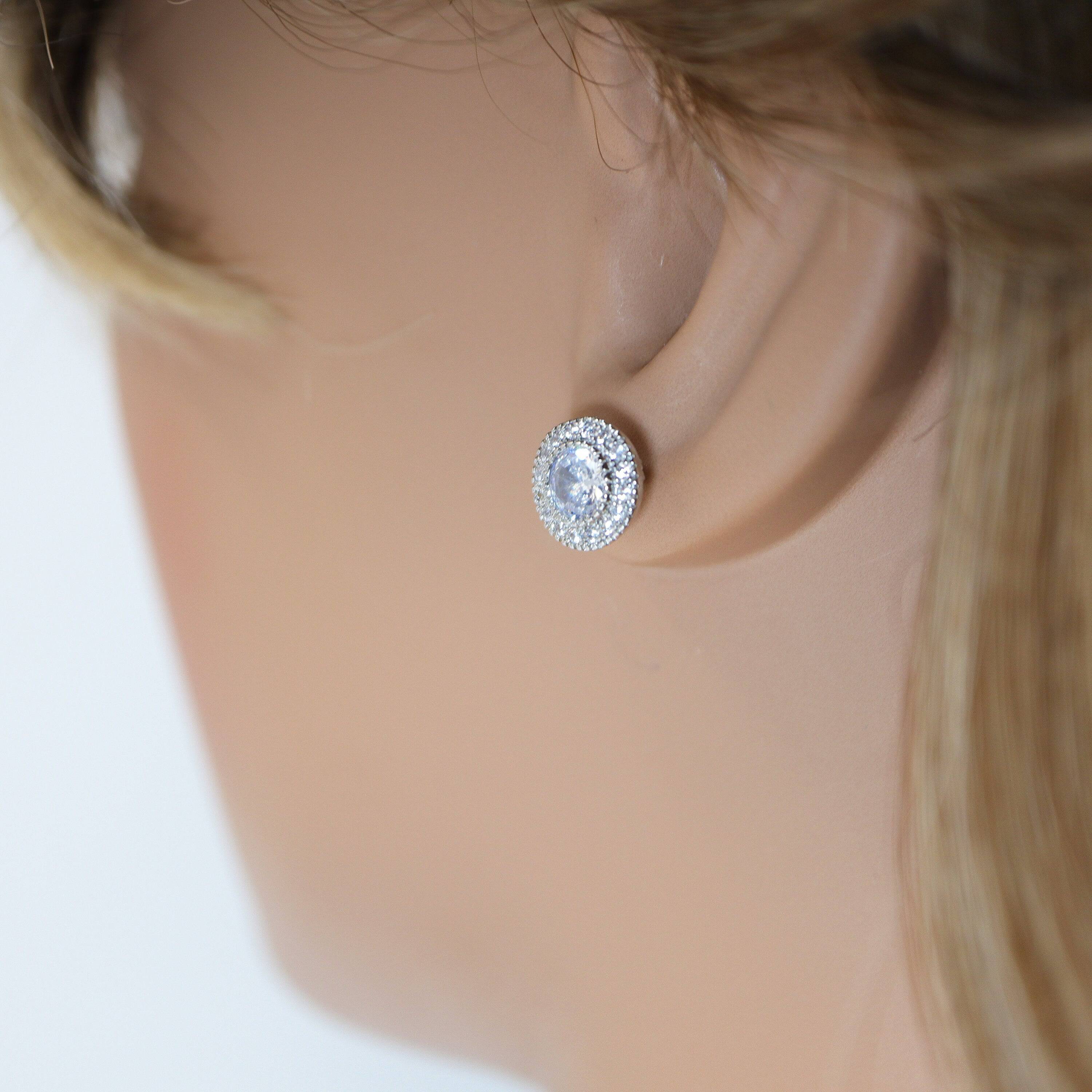 Cubic Zirconia Silver Dainty Round stud Earrings, Bridal Jewelry, Bridal Stud Earrings, Crystal Bridal Earrings, Statement Earrings Cz