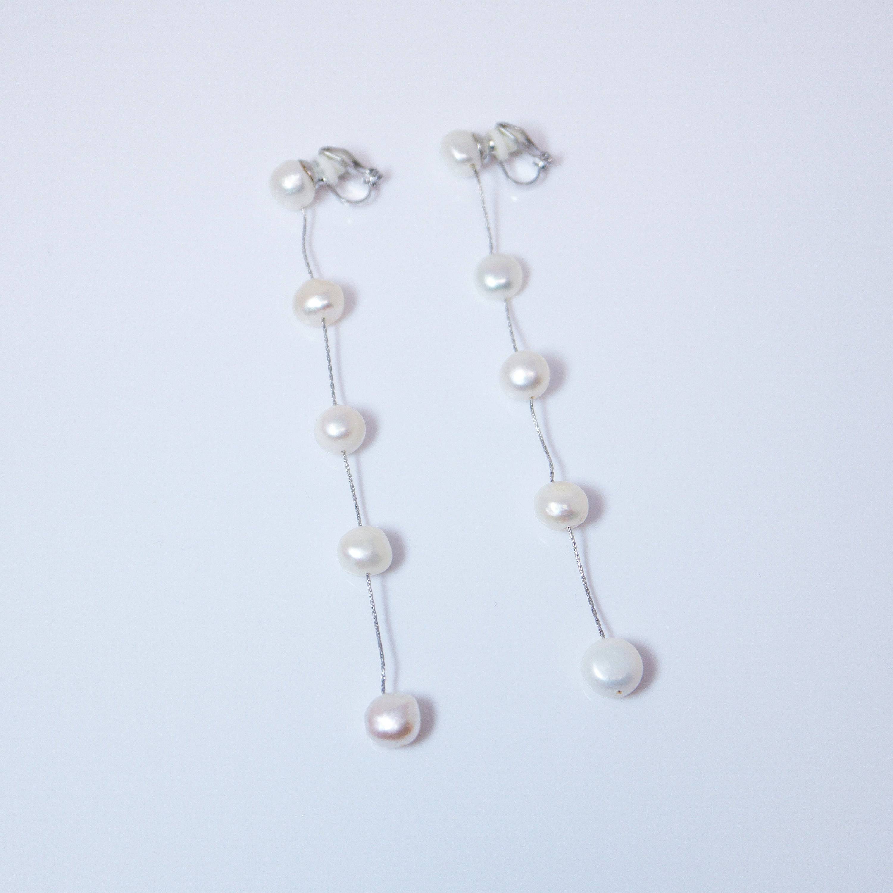 14k Gold 5 Freshwater Cultured pearl Bezel Earrings, Long Bridal Jewelry, Sterling Silver Pearl Bridal Earrings, Statement Earrings.