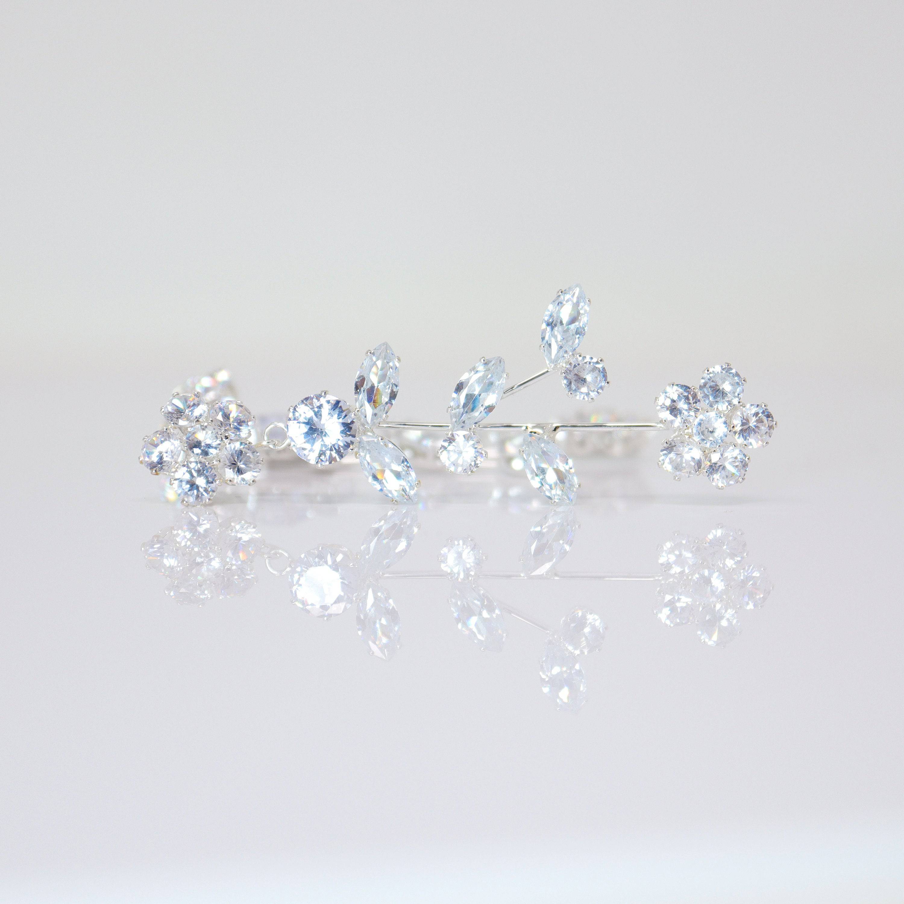 Swarovski Crystal Vine Leaves Flower Drop Earrings, Bridal Jewelry, Bridal Earrings, Crystal Bridal Earrings, Statement Earrings Cz
