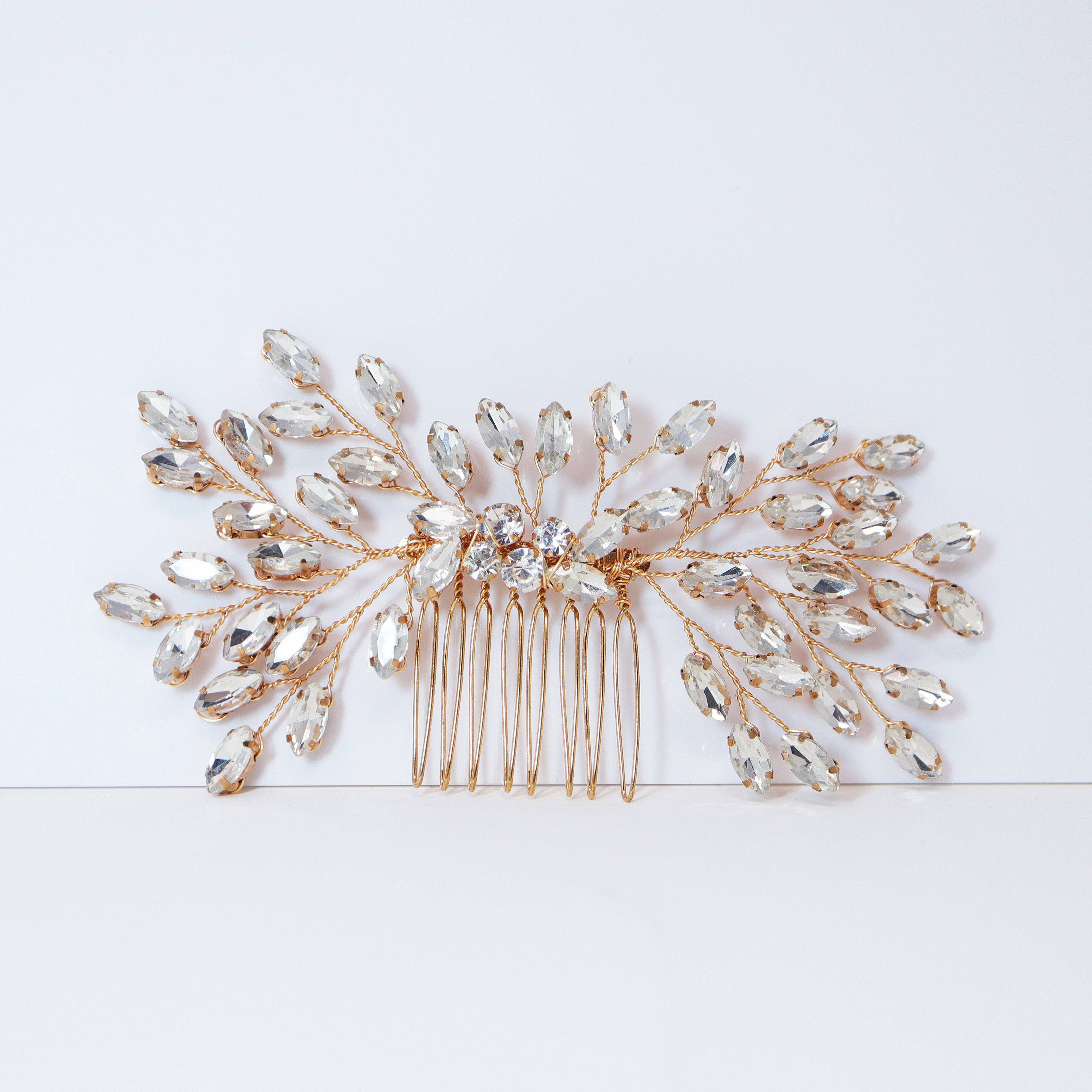 Swarovski Crystal Vine Leaves Bridal Hair Comb, Bridal Hair Piece, Bridal Hair Accessories, Wedding Hair Accessory, Bridal Hair Comb.
