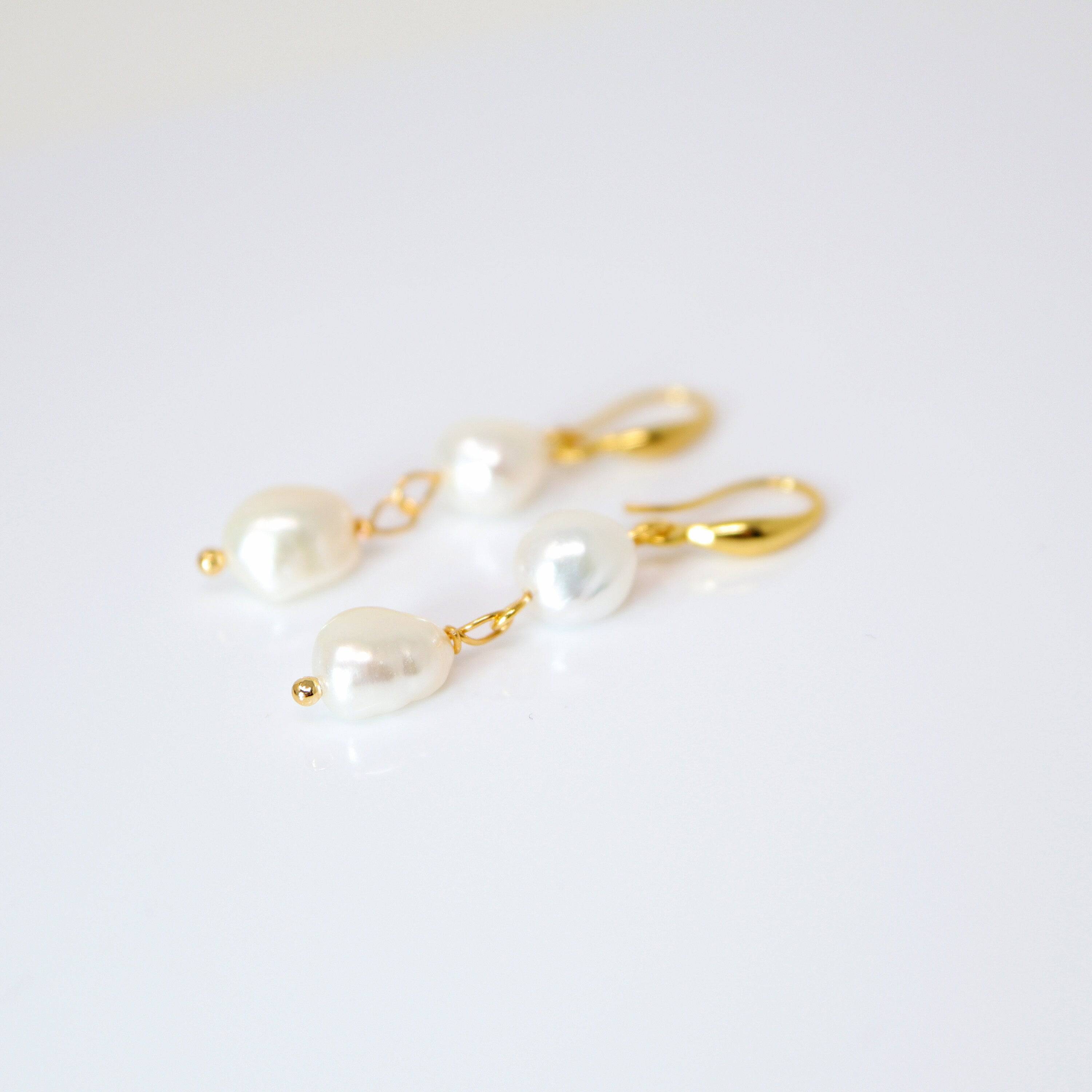 2 Freshwater Cultured pearl Bezel Hook Earrings, Long Bridal Jewelry, Gold Pearl Bridal Earrings, Statement Earrings.
