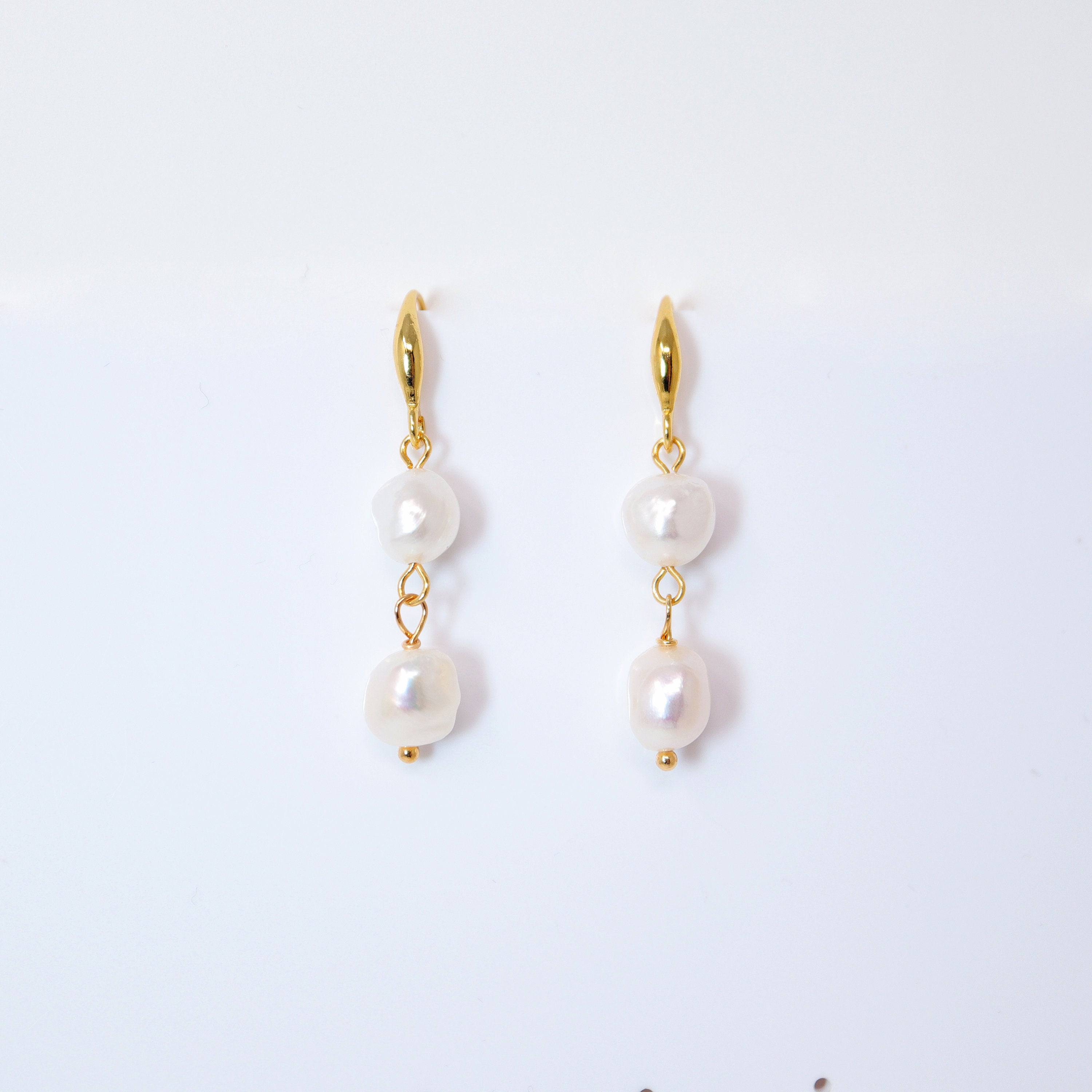 2 Freshwater Cultured pearl Bezel Hook Earrings, Long Bridal Jewelry, Gold Pearl Bridal Earrings, Statement Earrings.