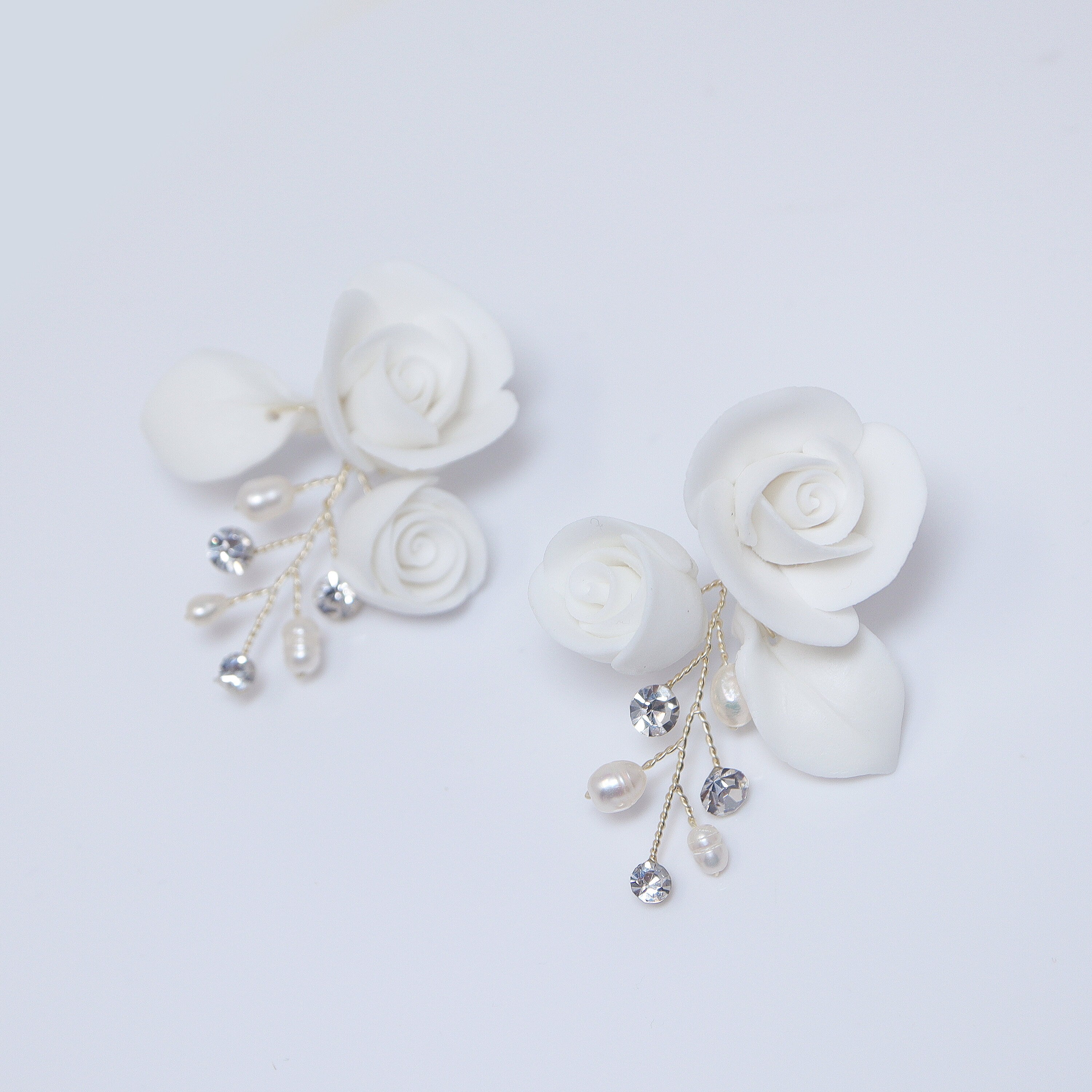 Swarovski Crystal Ceramic White Roses floral Bridal Earring, Bridal Earrings, Dangle earring, Natural Cultured Pearl Earring