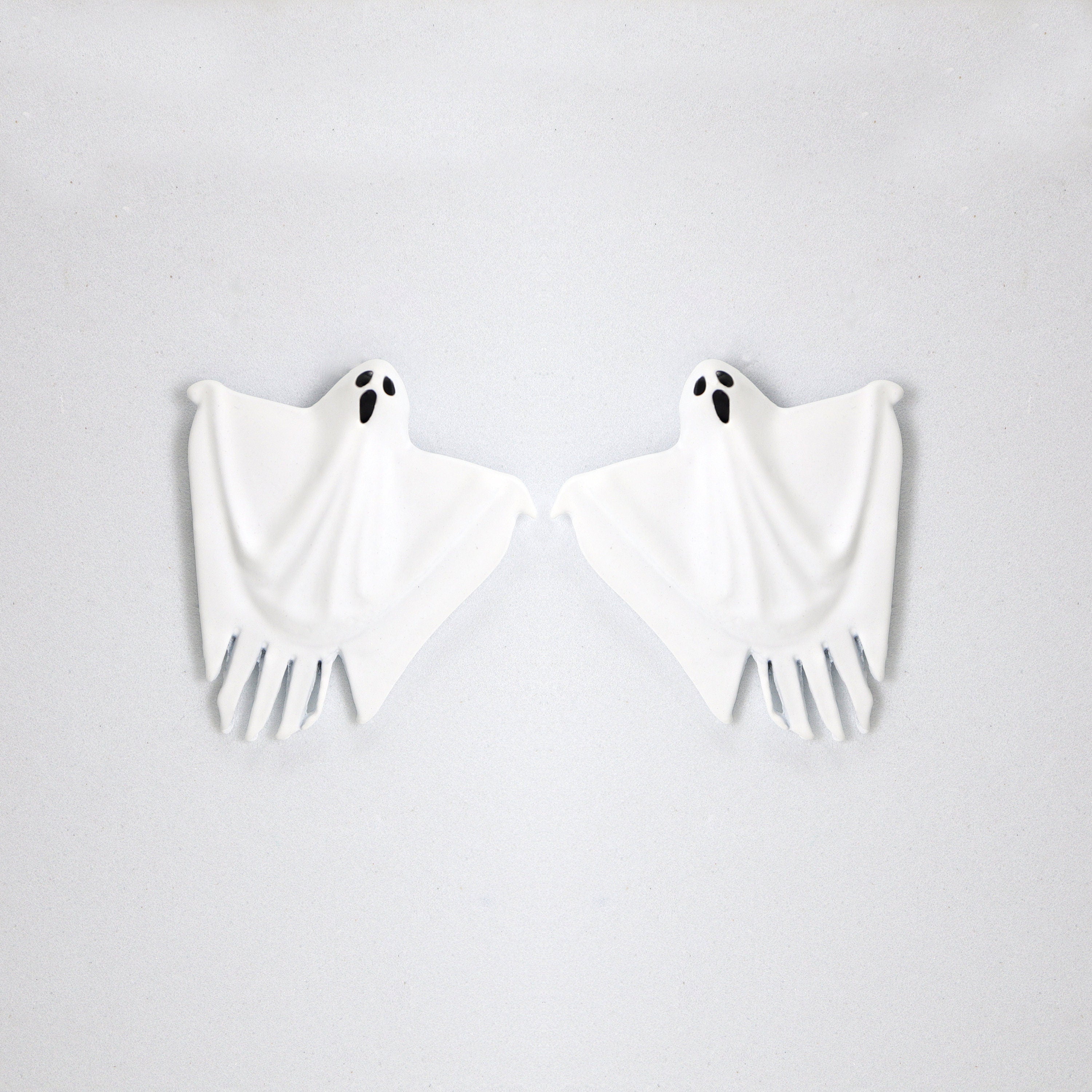 White Ghost Halloween Earrings, Long Halloween Earrings, Scary Statement earrings.