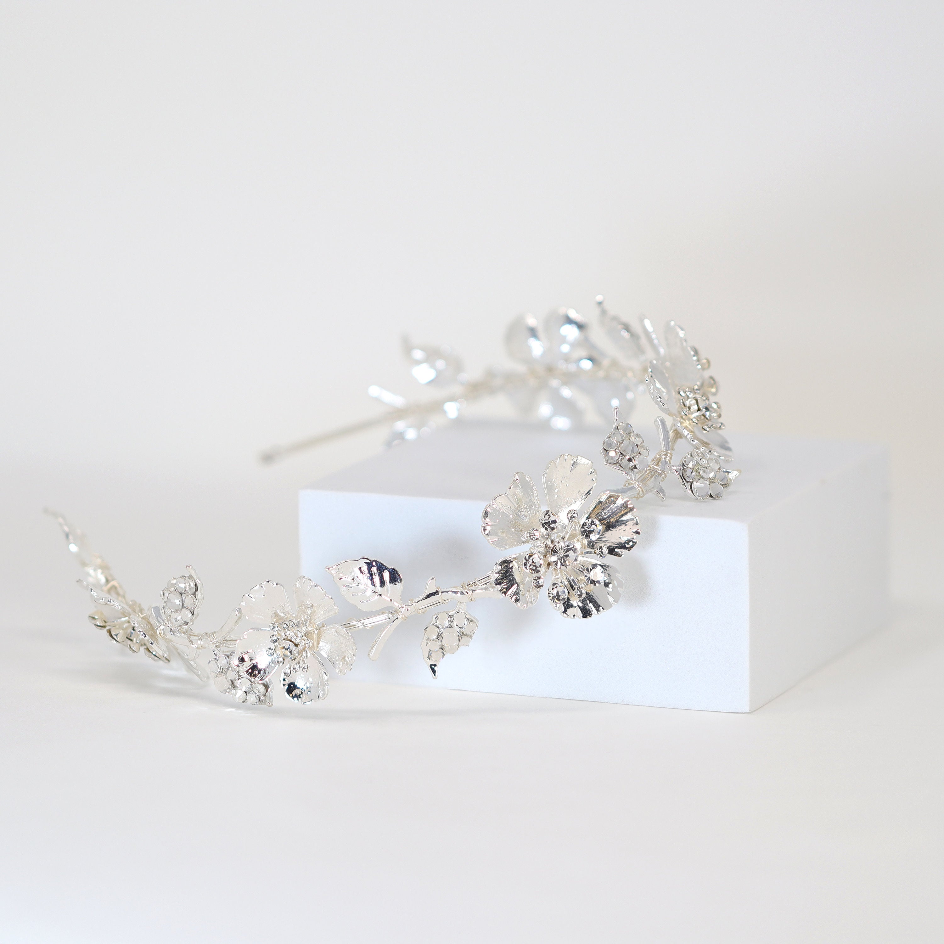 Swarovski Crystals Floral Vine Leaves Wedding Hair Vine, Bridal Headband Rhinestone Headband, Statement hair accessories.