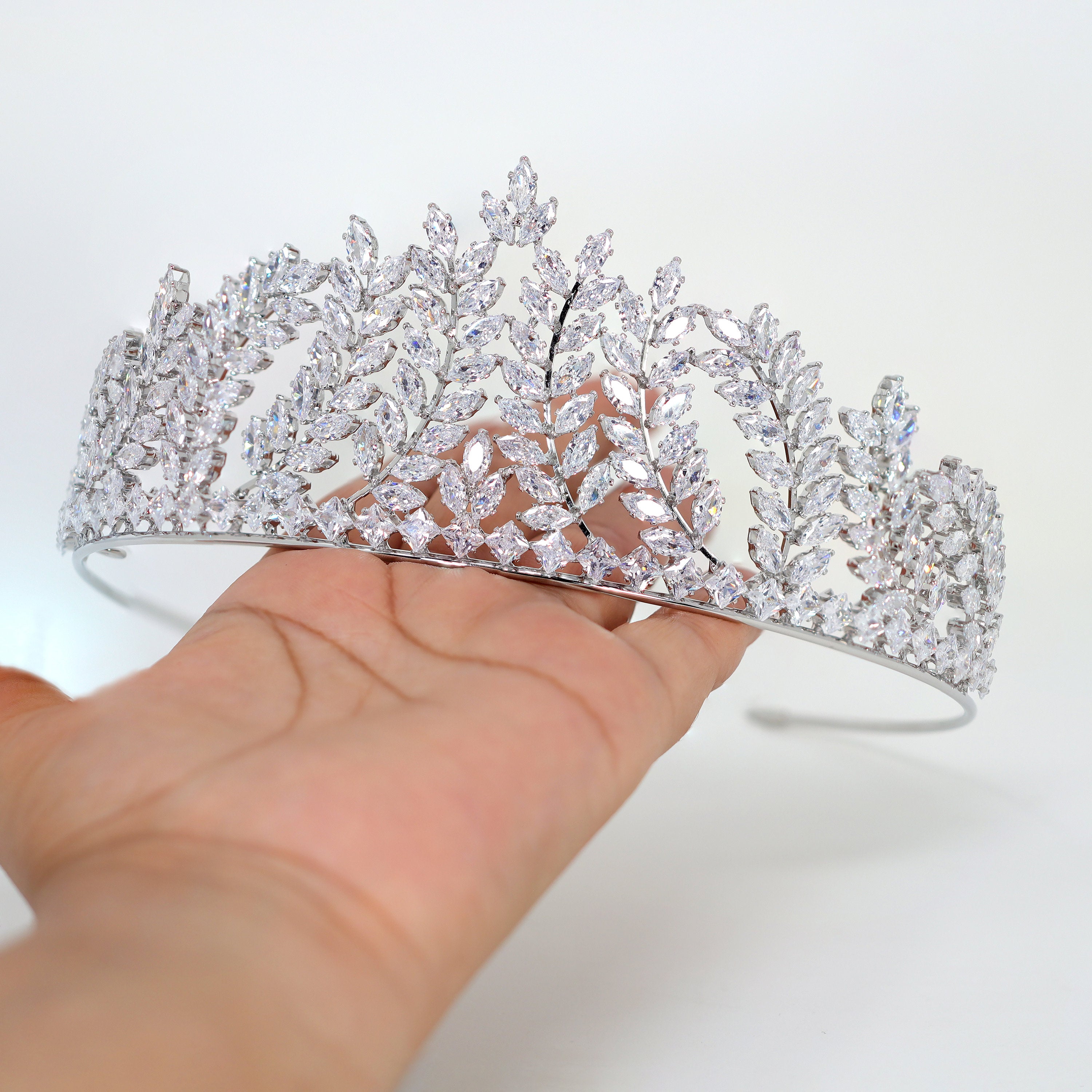 Swarovski Vine Leaves wedding tiara, bridal crown tiara, crystal wedding tiara, crystal wedding crown, tiara bride