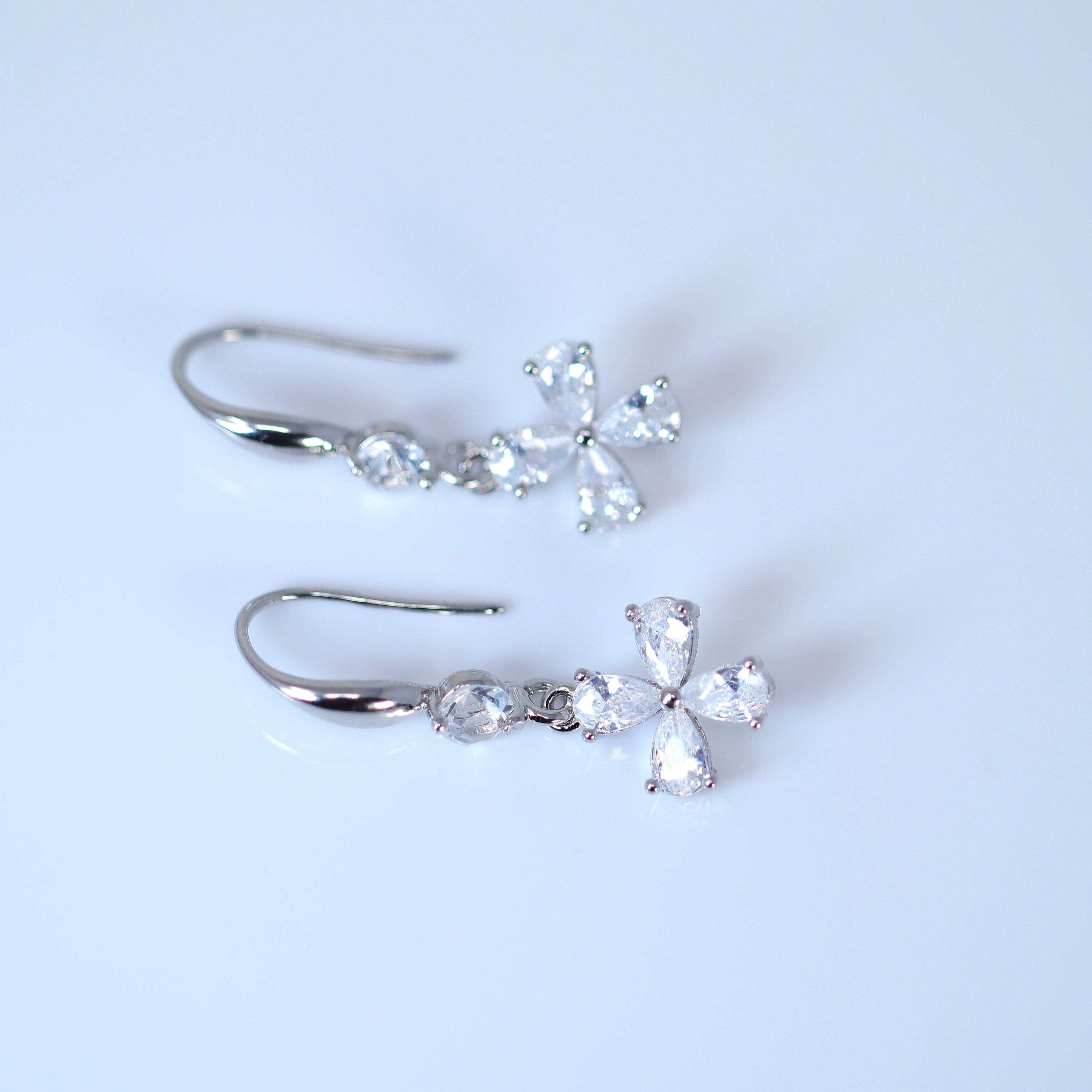 Swarovski Crystal Dainty Clover And Cross Drop Necklace , Bridal Jewelry, Bridal Earrings And Necklace, Statement Earrings Cz, Necklace Set