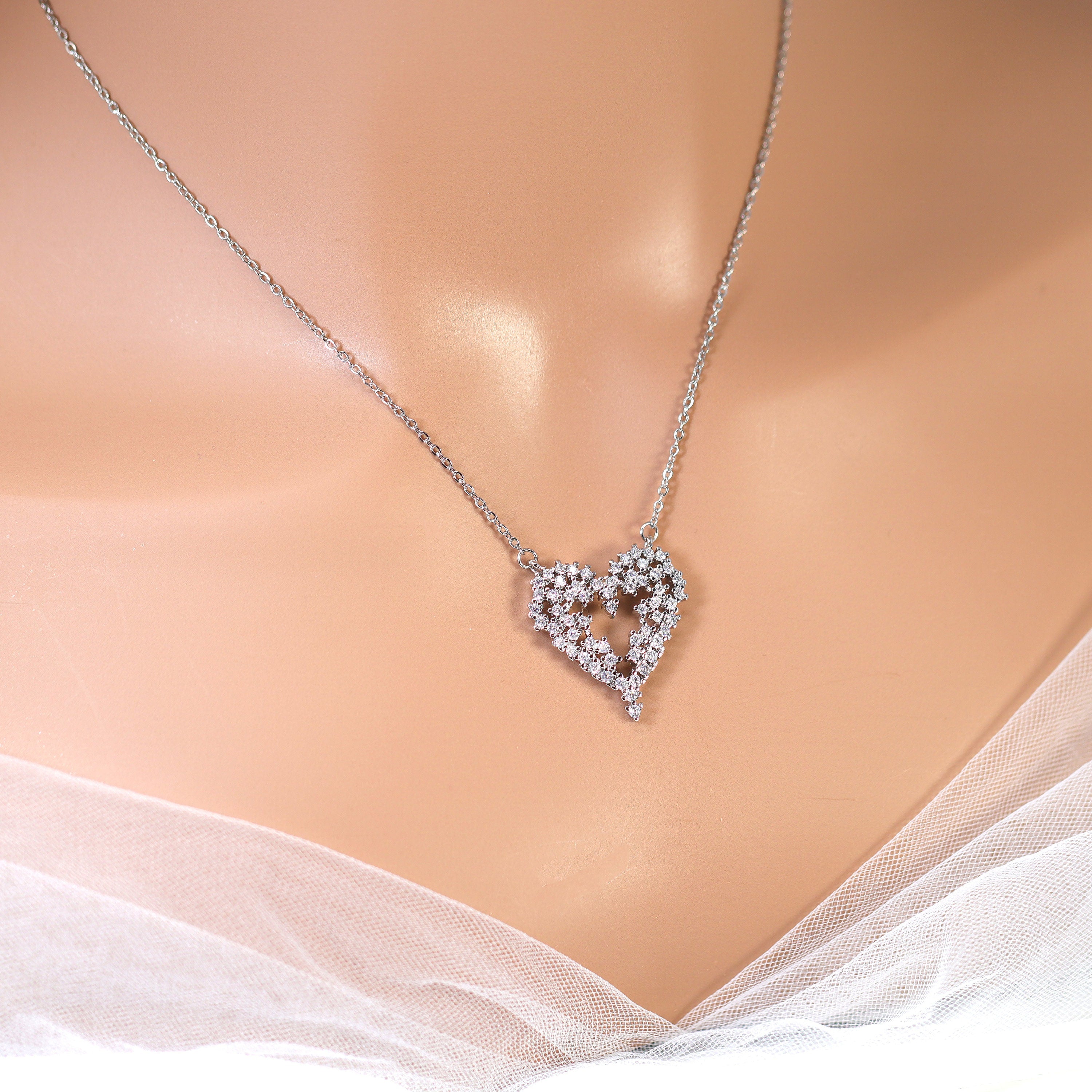 Swarovski Crystal Mesmerizing Shinny Heart shape Necklace , Valentine's Day Gift For Her, Galentine's Day, Statement Necklace Cz