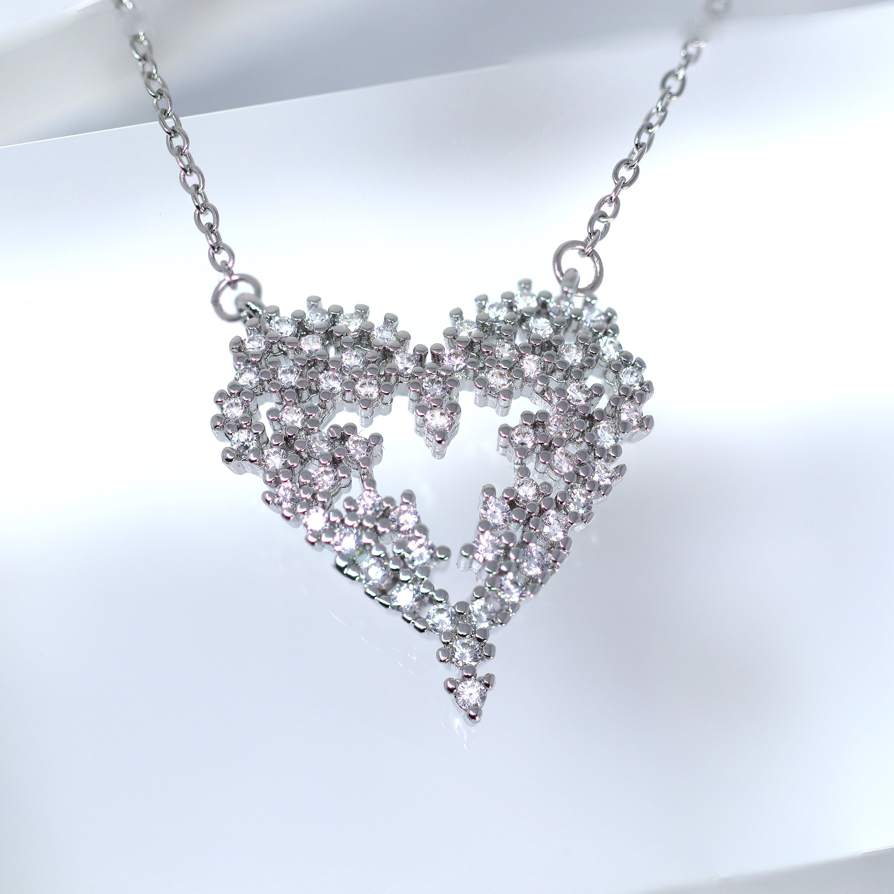 Swarovski Crystal Mesmerizing Shinny Heart shape Necklace , Valentine's Day Gift For Her, Galentine's Day, Statement Necklace Cz