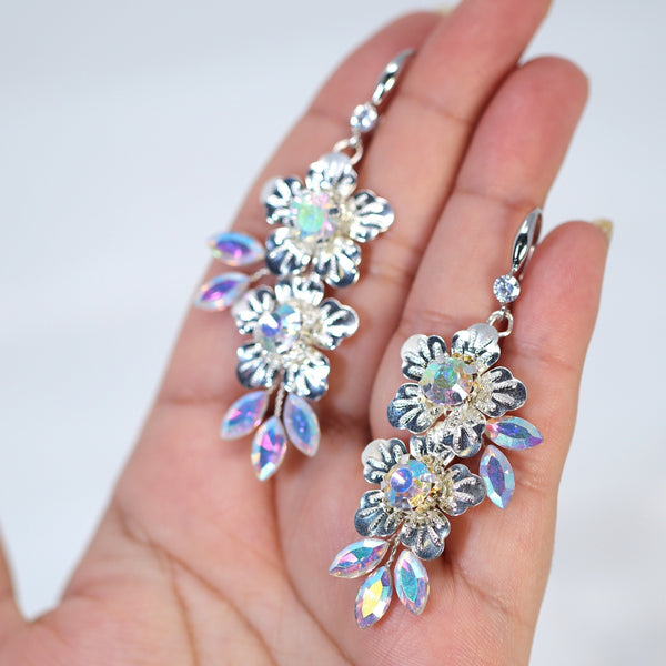 【kindababy】color swarovski cubic earring〜ピアス★2021SS Dazzling Sapphire Blue: Swarovski Crystal Earrings by Lady