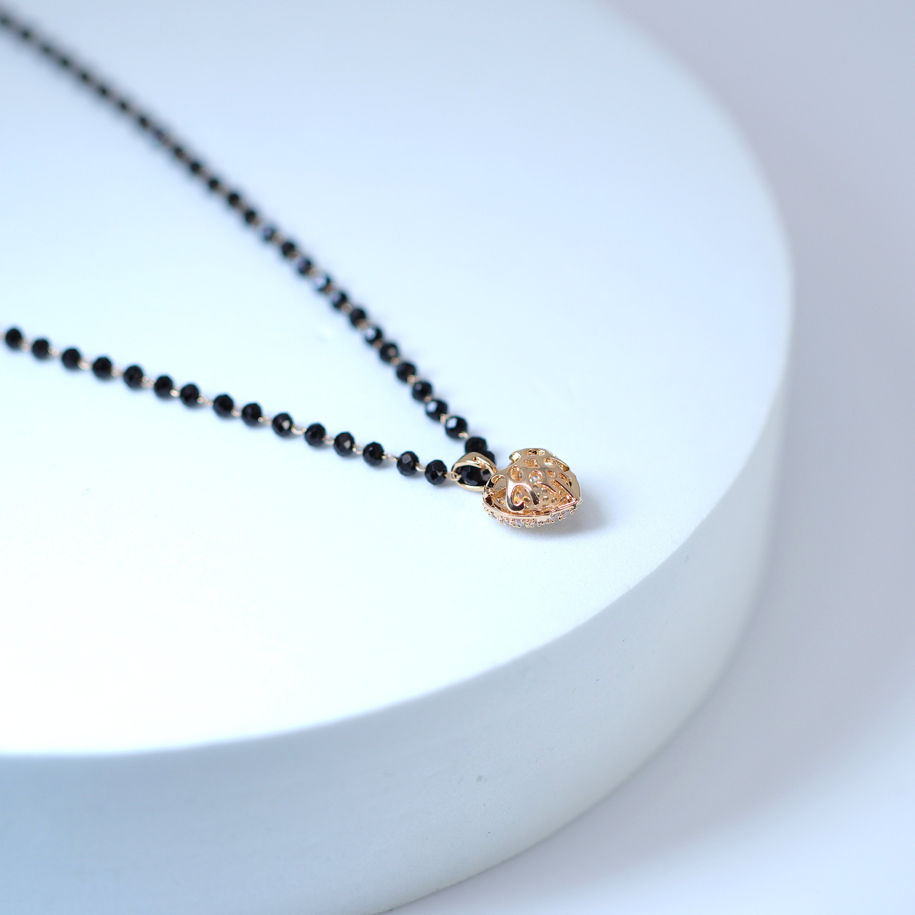 Swarovski Crystal black Beaded Chain Shinny Heart Pendant Necklace , Valentine's Day Gift For Her, Galentine's Day, Statement Necklace Cz