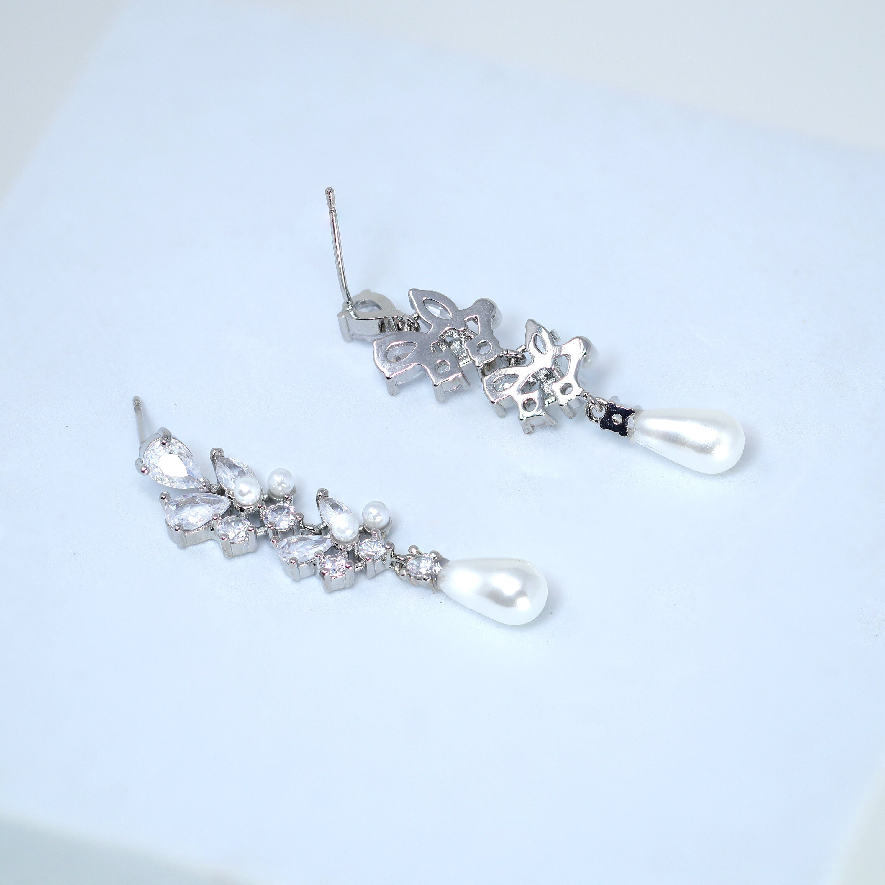 Swarovski crystal Fallen In Pearl Drop Bridal Earrings, Crystal Bridal Earrings, Statement Earrings Cz