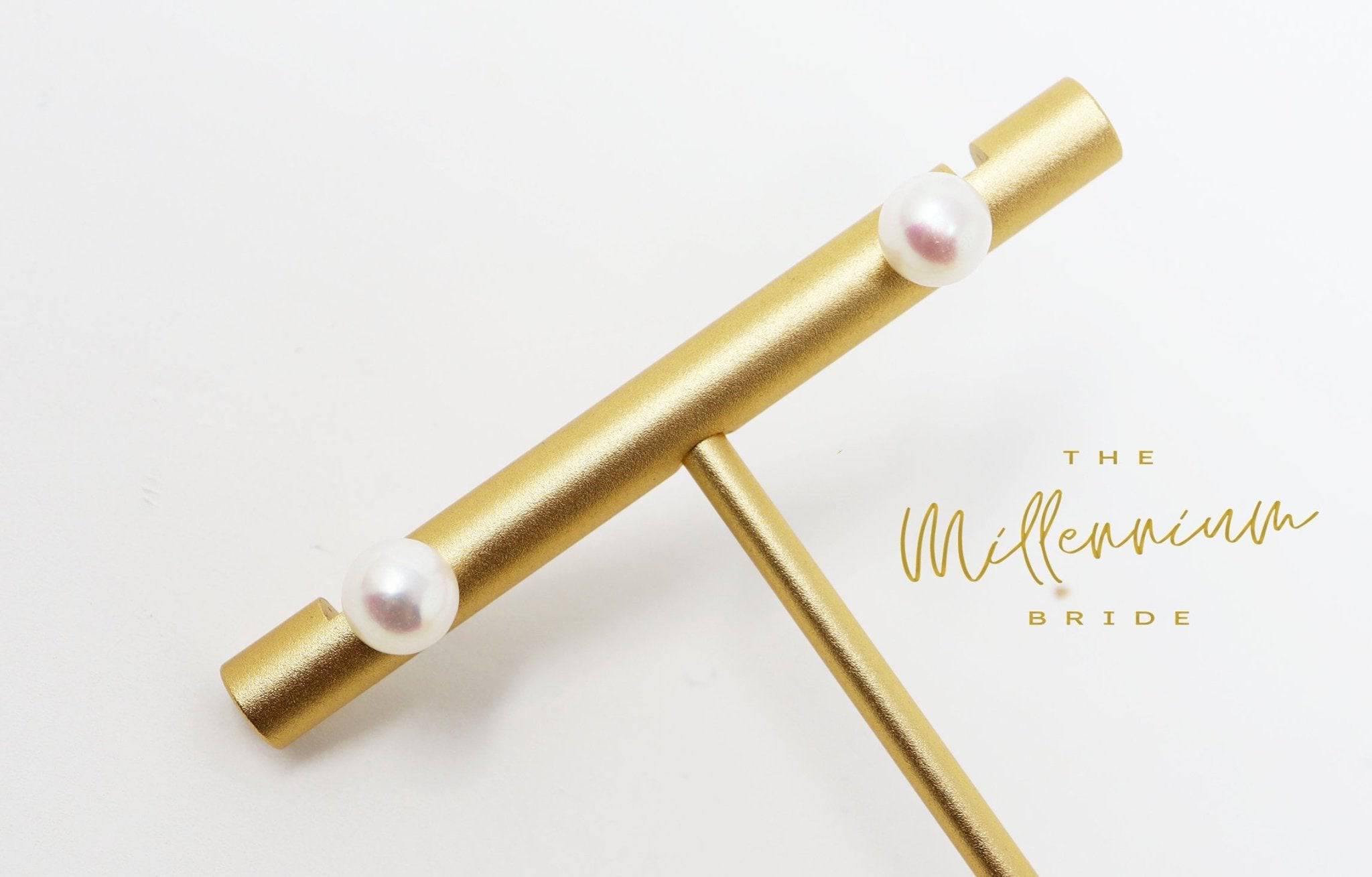 Natural Freshwater Pearl Stud Earrings, Wedding Earrings, Bride Stud Earrings, Dainty Earrings, Pearl stud earrings