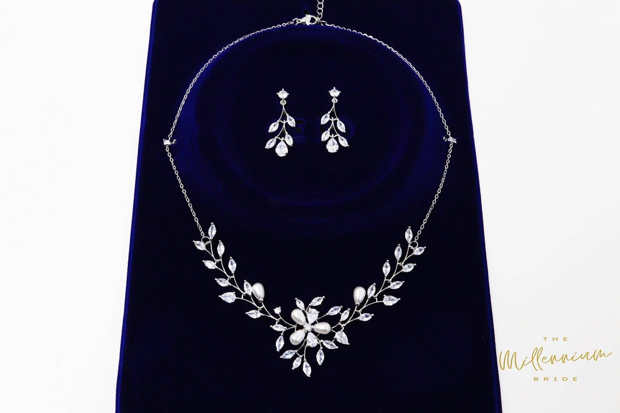 Swarovski Crystal Pearl Floral Vine Leaves , Bridal Jewelry, Bridal Earrings And Necklace, Statement Earrings Cz Necklace Set.