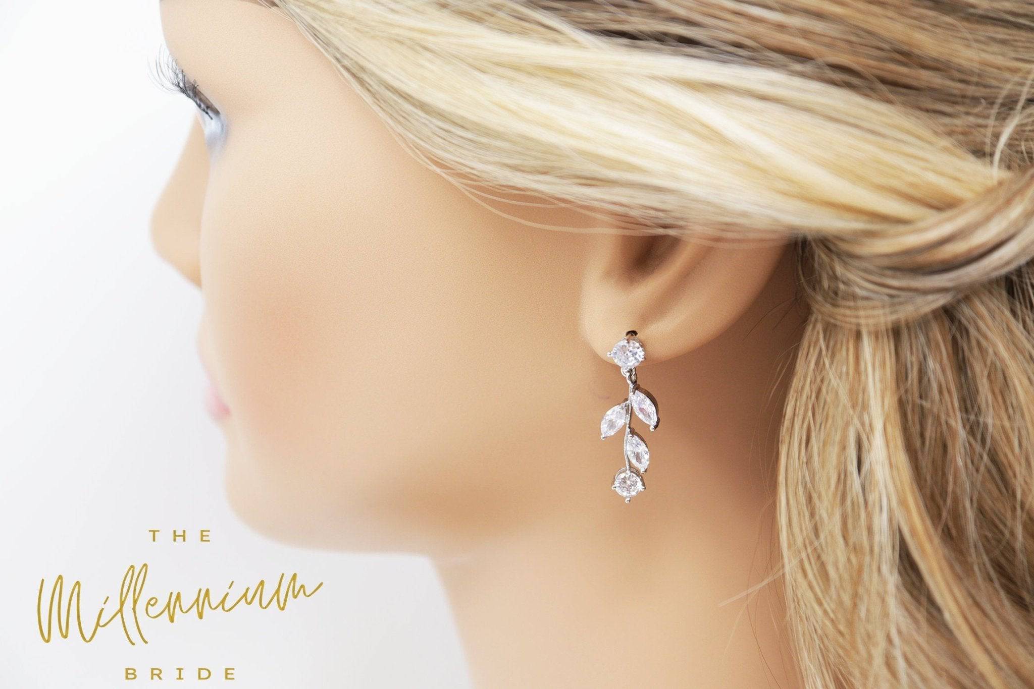 Swarovski Crystal Pearl Floral Vine Leaves , Long Bridal Jewelry, Bridal Earrings And Necklace, Statement Earrings Cz Necklace Set.