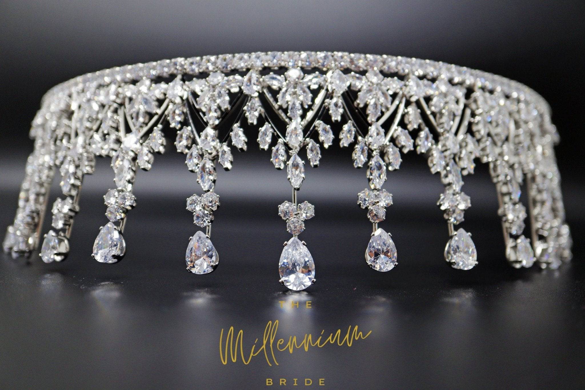 Swarovski wedding tiara, bridal crown tiara, crystal wedding tiara, crystal bridal tiara, crystal wedding crown, tiara bride