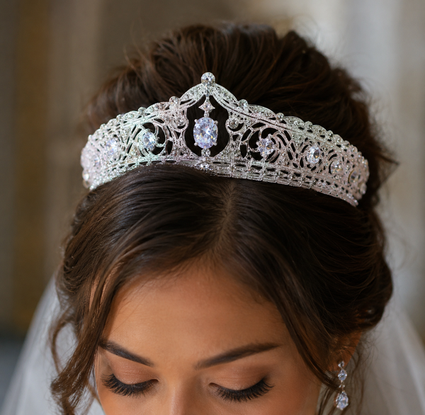 Crowns & Headbands | TheMillenniumBride