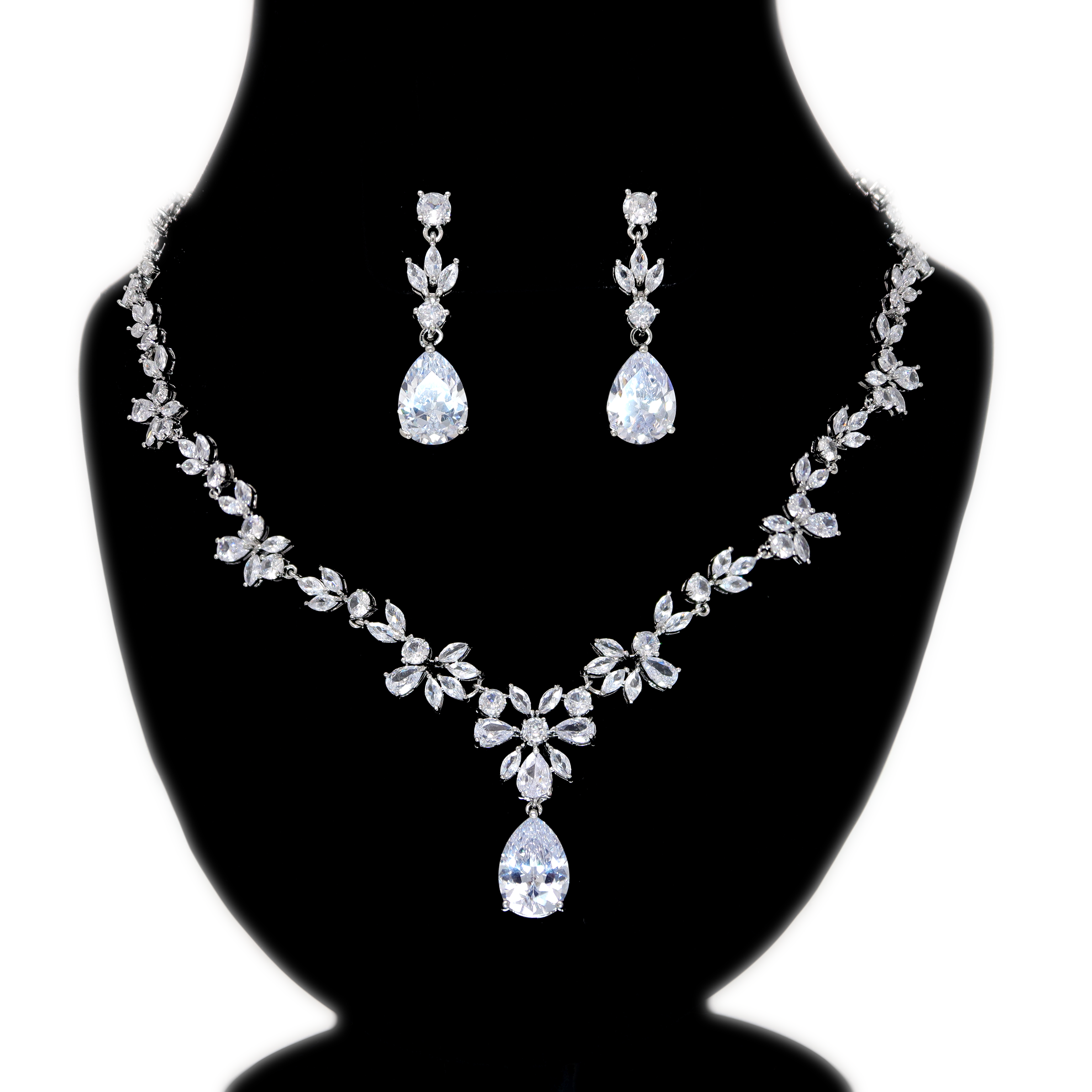 Swarovski Crystal Floral Leaves Diamond/Crystal Necklace, Bridal Necklace Set, Bridal Jewelry, Statement Necklace - TheMillenniumBride