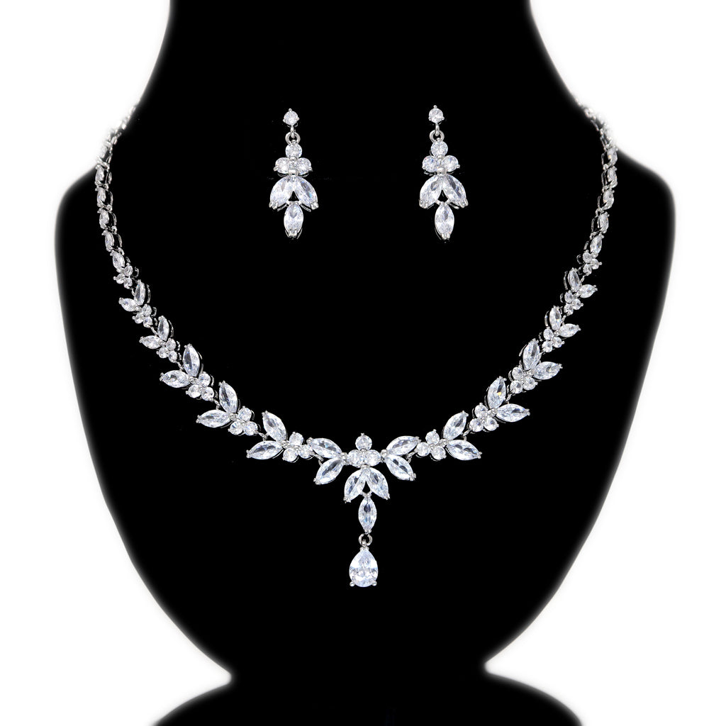 Swarovski Crystal Luxury Flower Diamond/Crystal Necklace, Bridal Necklace Set, Bridal Jewelry, Statement Necklace - TheMillenniumBride
