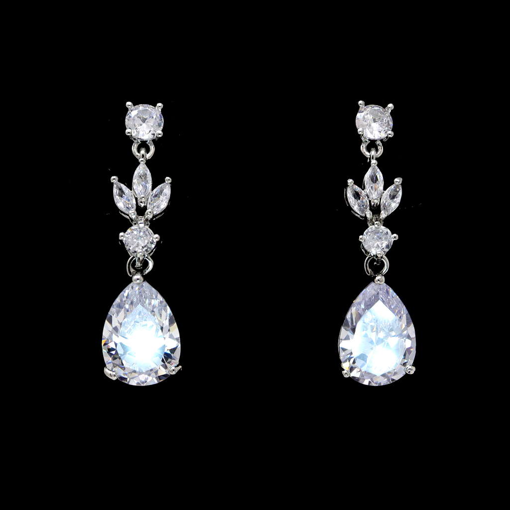 Swarovski Crystal Floral Leaves Diamond/Crystal Necklace, Bridal Necklace Set, Bridal Jewelry, Statement Necklace - TheMillenniumBride