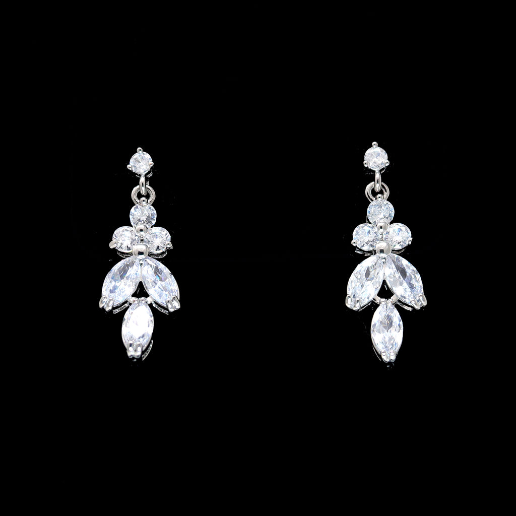 Swarovski Crystal Luxury Flower Diamond/Crystal Necklace, Bridal Necklace Set, Bridal Jewelry, Statement Necklace - TheMillenniumBride