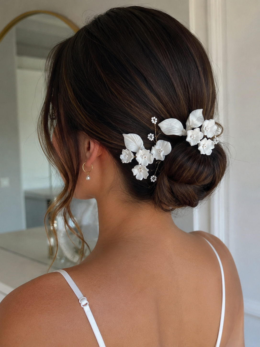 Set Of 5 Porcelain White Floral And Faux Pearl Elegance In Garden Hair Pins , Ceramic Hair pins Set, Bridal Hair Accessories