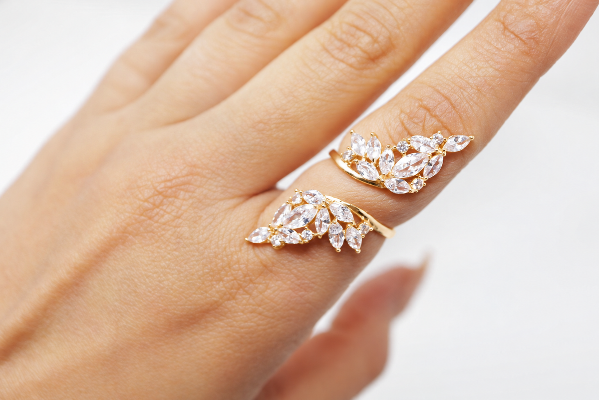 Swarovski Crystal Vine Leaves Diamond, Crystal wedding Ring Set, Wedding Jewelry, Bridal Accessories, Statement Jewelry, Swarovski Crystals.