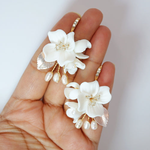 Swarovski Freshwater Gold White Flower Crystal Necklace set , Long Bridal Jewelry Crystal Necklace Bridal Earrings Statement Earrings