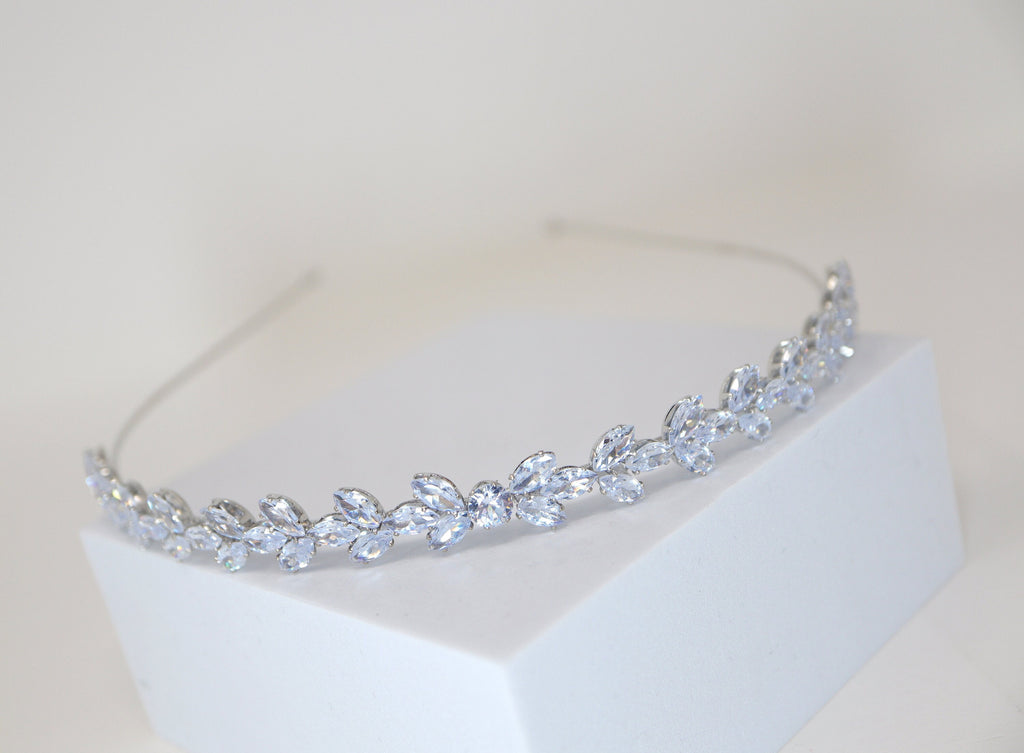 Swarovski Crystals Dainty Vine Leaves , Hair Vine Headband, Bridal Hair Vine, Rhinestone Headband, Delicate Headband, Hair accessories.