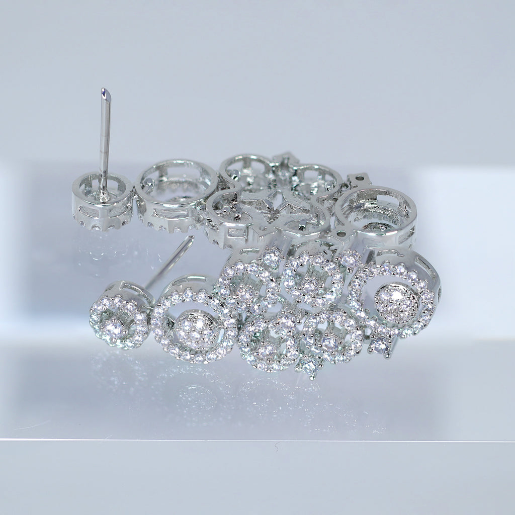Cz Bridal V shaped Elegance Chocker Necklace Set , Long Bridal Jewelry, Bridal Necklace, Statement Necklace Cz Necklace Set.
